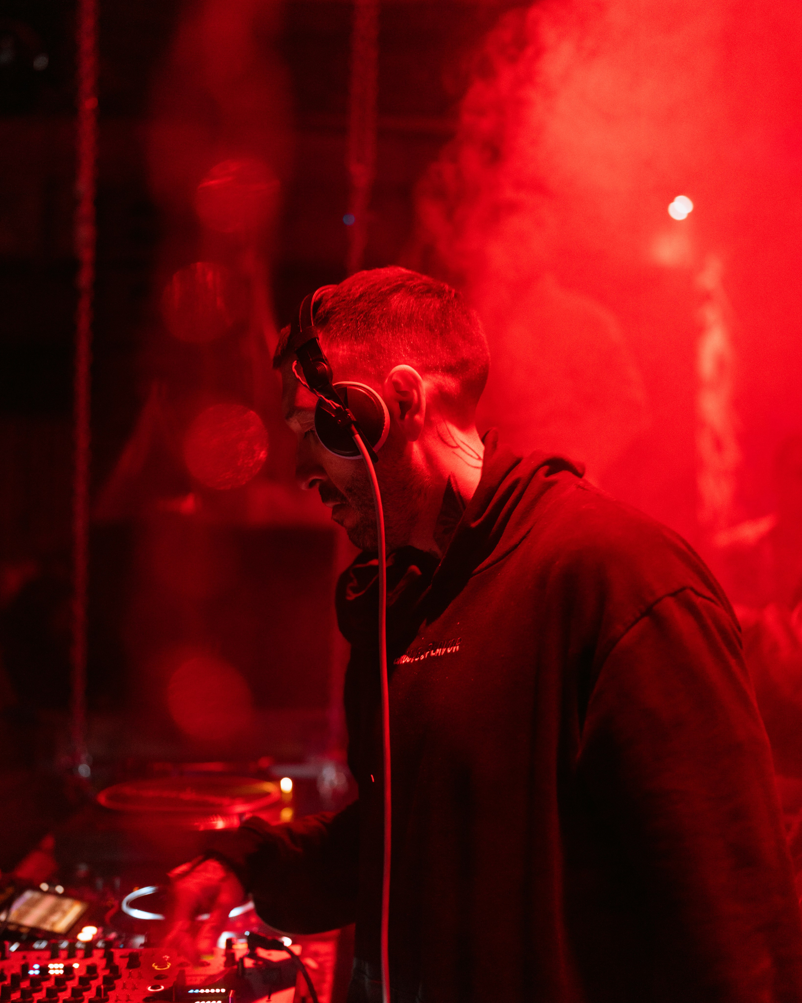 Signal 2024. @tomrus: Рустам Шагиморданов — фотограф