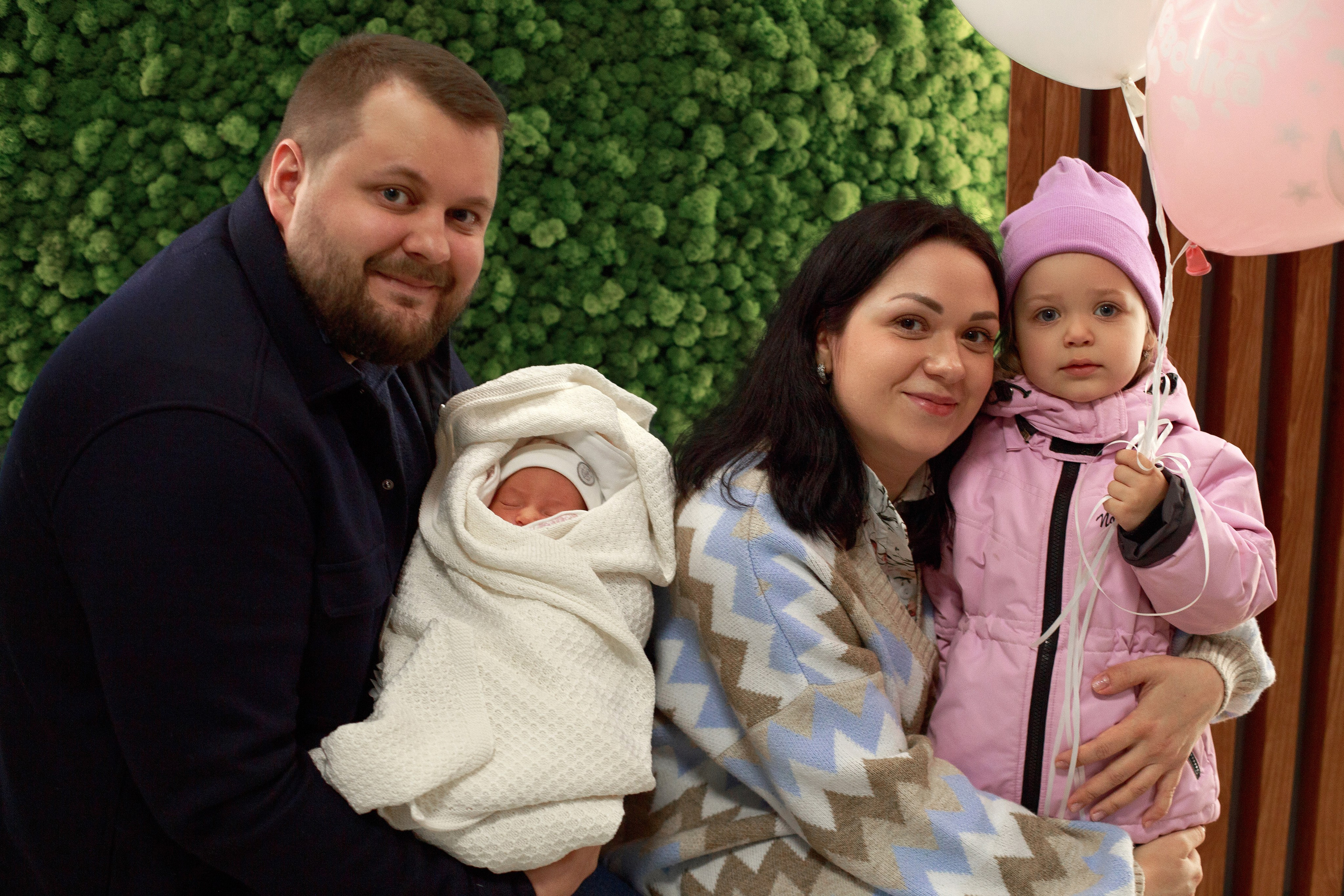 Выписка из роддома Ставрополя и домашняя фотосессия малышки. Фотограф Ставрополь Пятигорск Елизавета Дарина