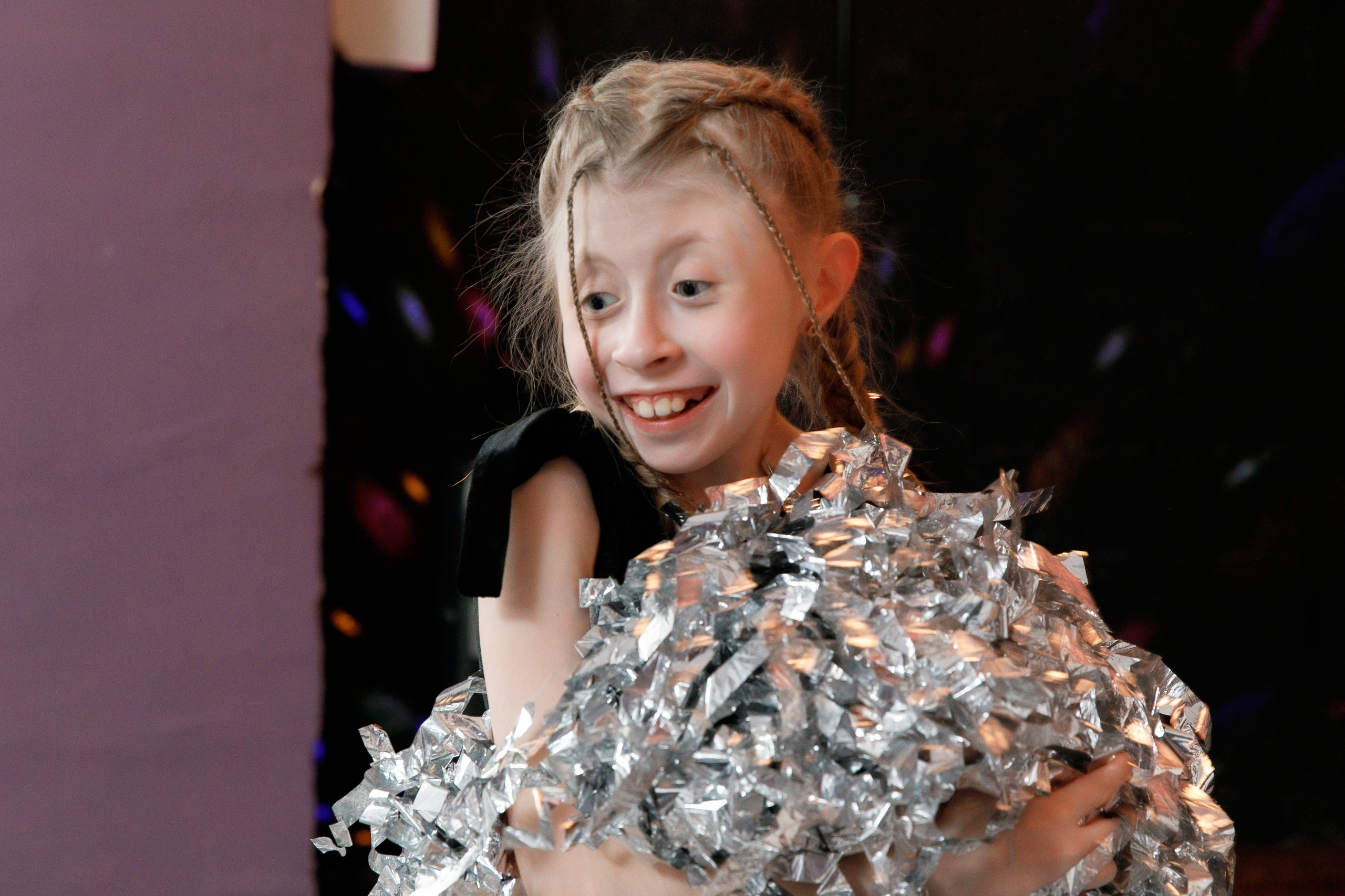 Школа «Кристалл» | Новогодняя программа. Свадебный, семейный и школьный фотограф в Сызрани Максим Баталов