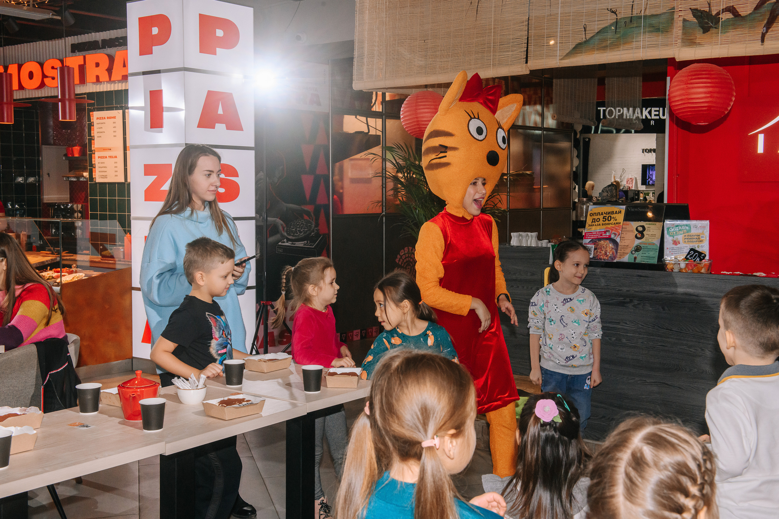 Гастродвор. Детский мастер-класс по приготовлению тирамису. Фотограф Валерия Голубева (Миронова)