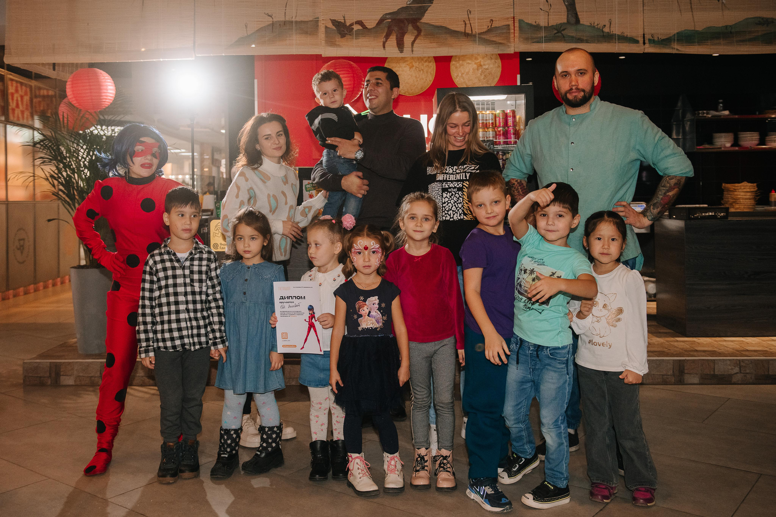 Гастродвор. Детский мастер-класс по приготовлению сэндвичей. Фотограф Валерия Голубева (Миронова)