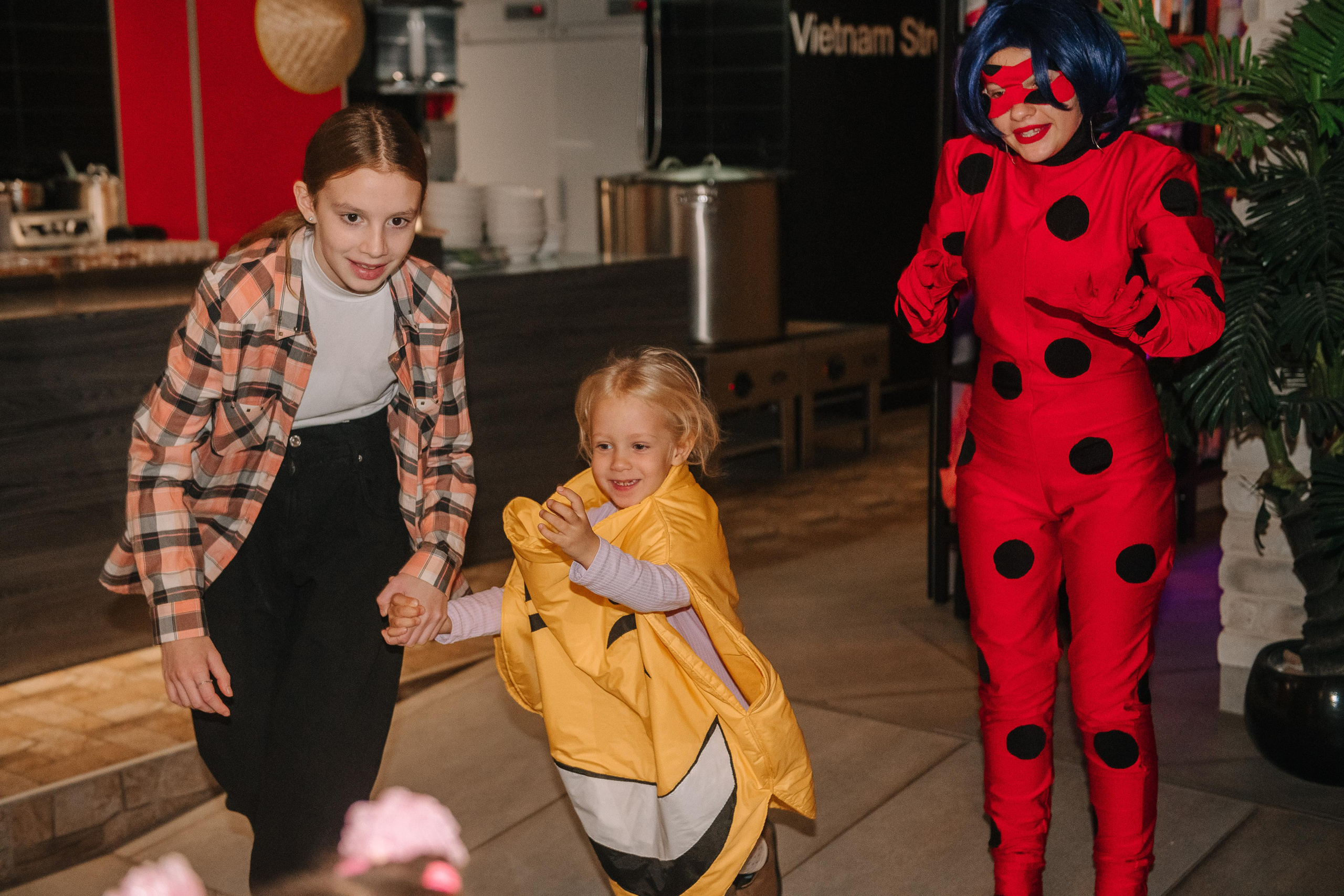 Гастродвор. Детский мастер-класс по приготовлению сэндвичей. Фотограф Валерия Голубева (Миронова)