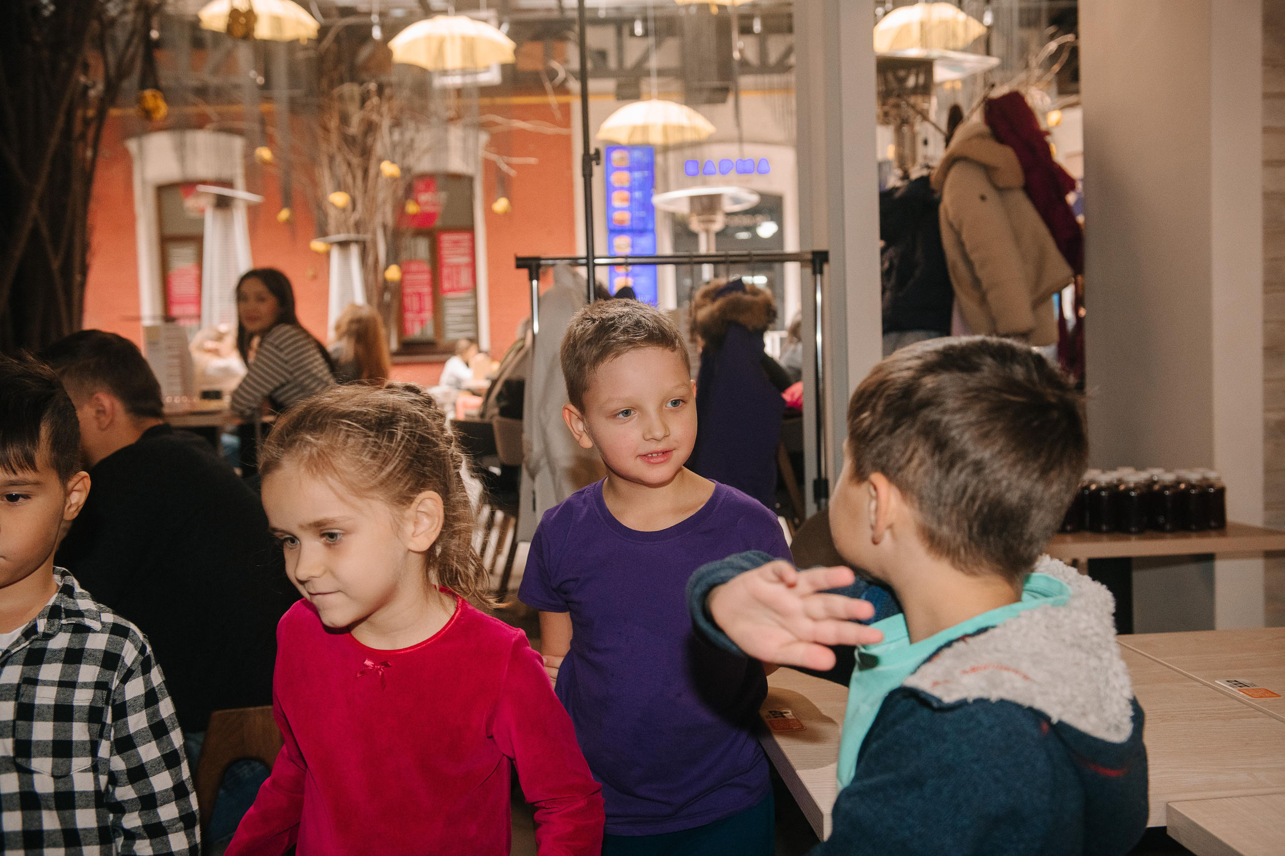 Гастродвор. Детский мастер-класс по приготовлению сэндвичей. Фотограф Валерия Голубева (Миронова)