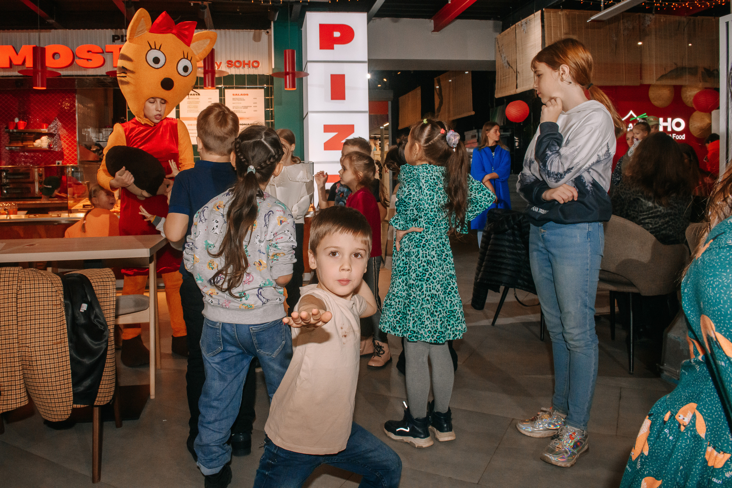 Гастродвор. Детский мастер-класс по приготовлению тирамису. Фотограф Валерия Голубева (Миронова)