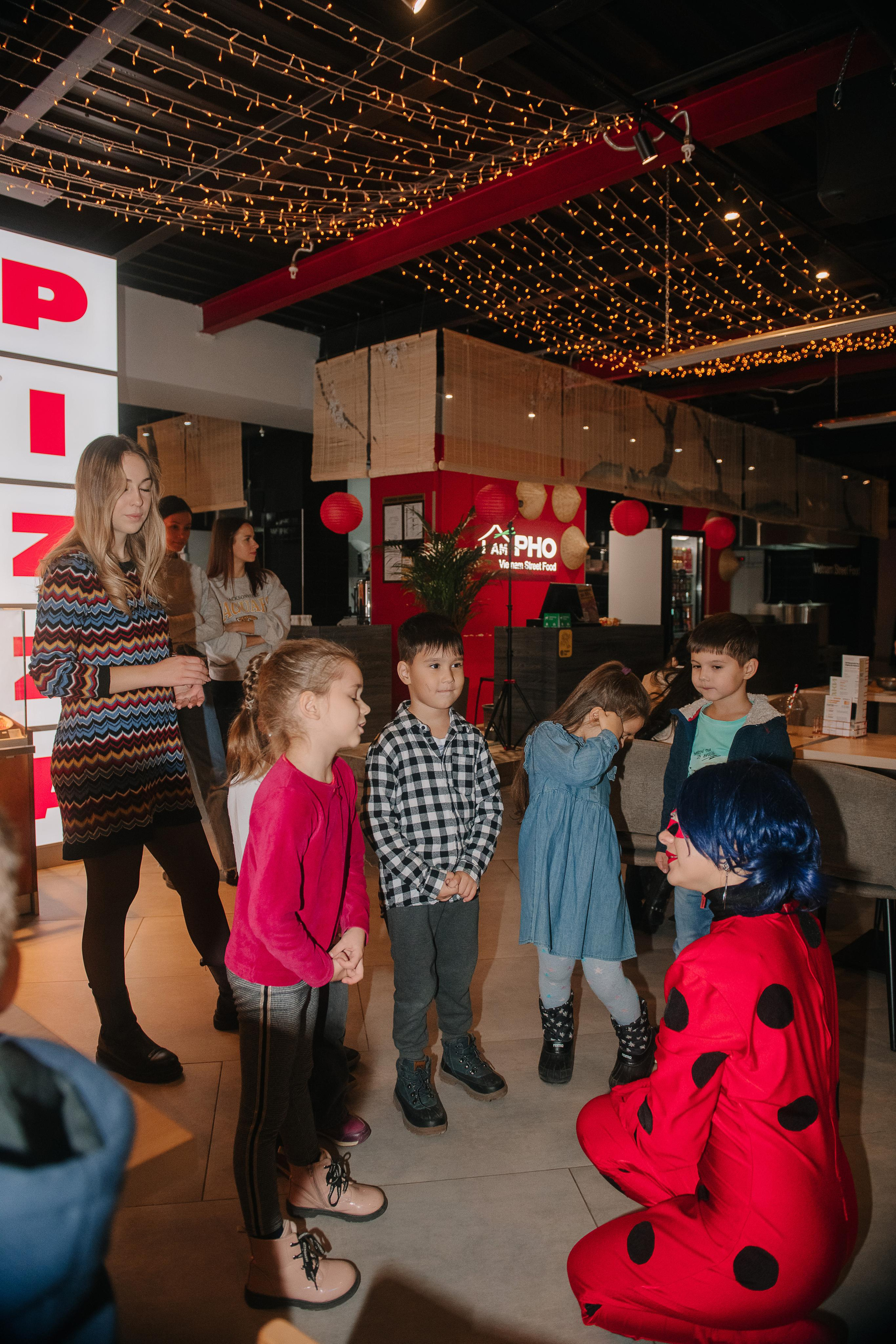 Гастродвор. Детский мастер-класс по приготовлению сэндвичей. Фотограф Валерия Голубева (Миронова)