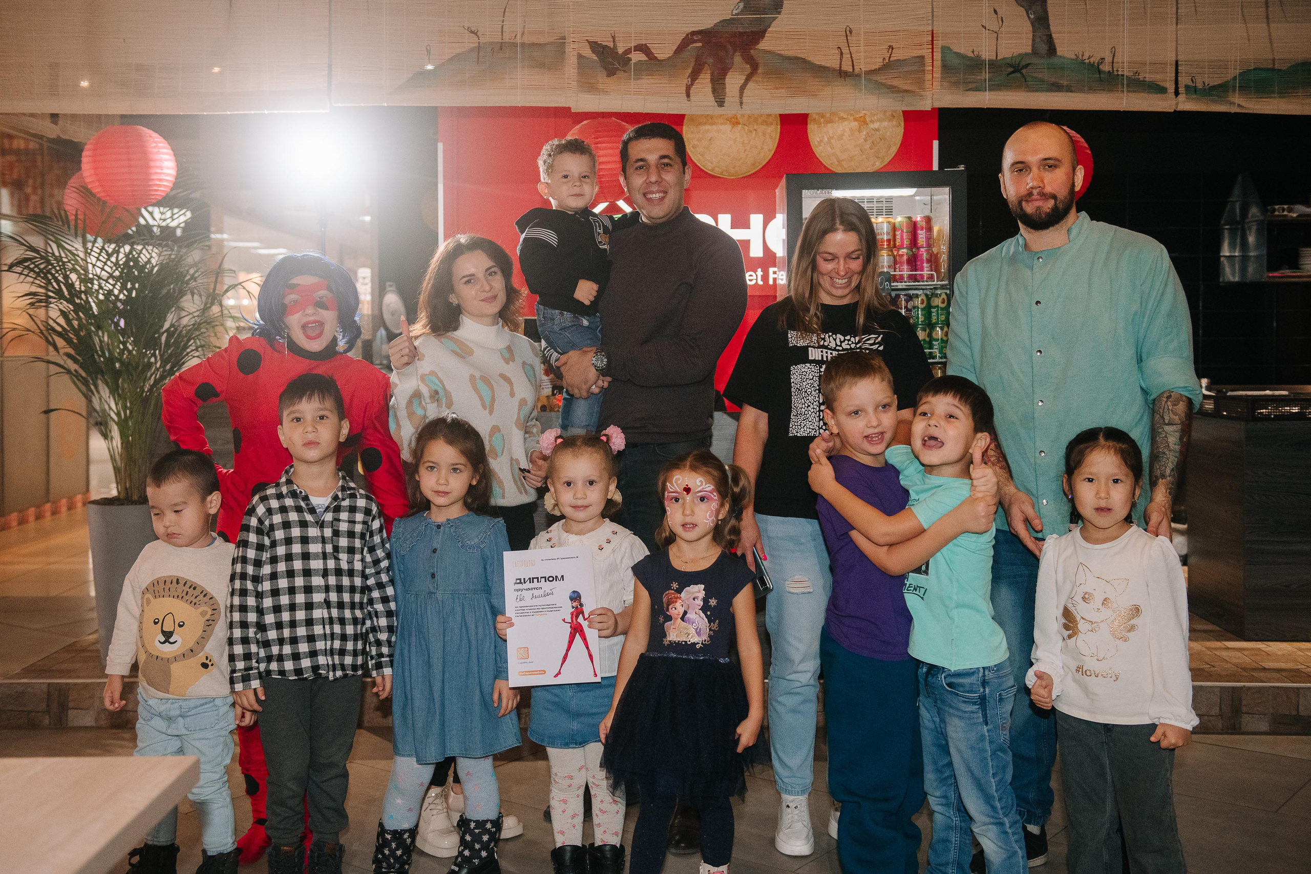 Гастродвор. Детский мастер-класс по приготовлению сэндвичей. Фотограф Валерия Голубева (Миронова)