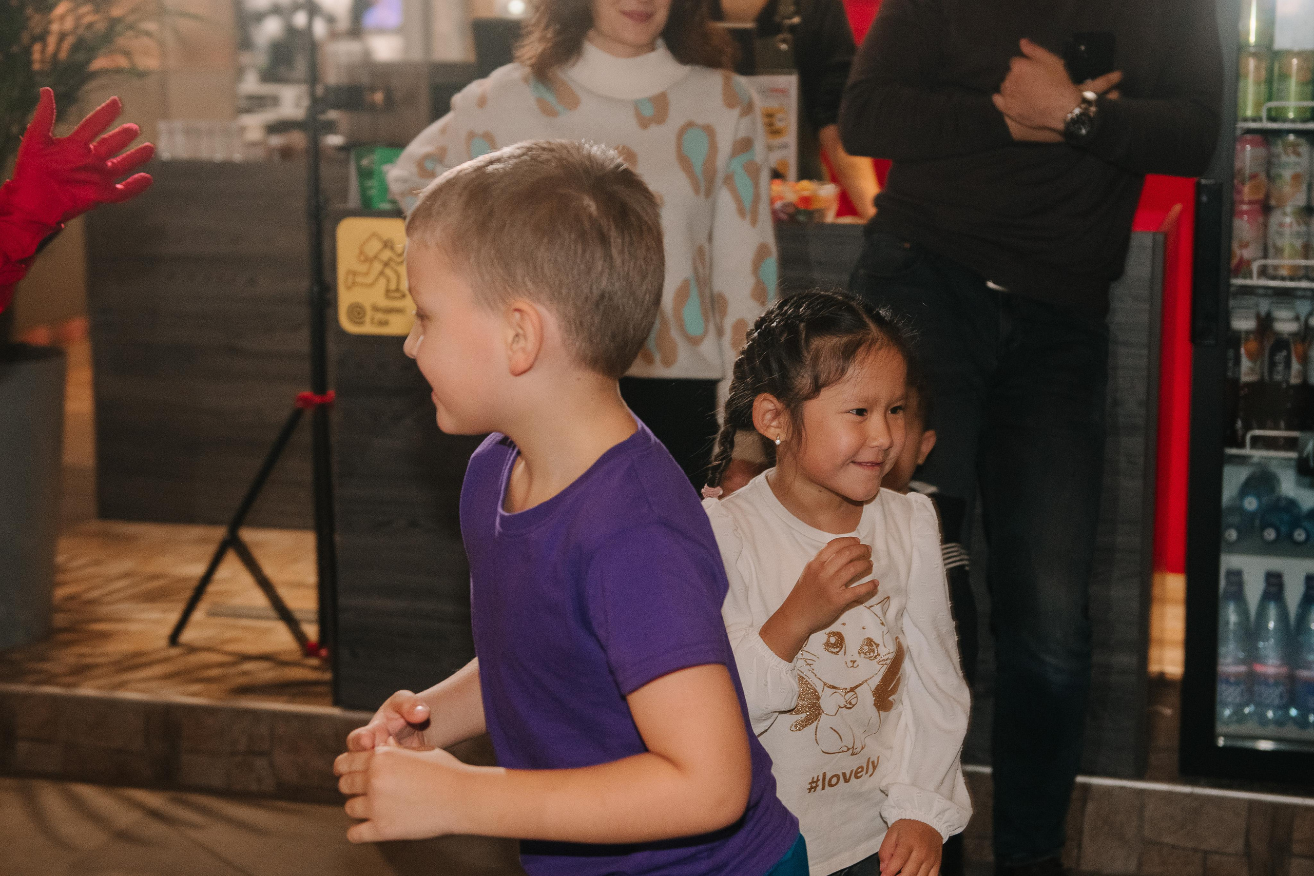 Гастродвор. Детский мастер-класс по приготовлению сэндвичей. Фотограф Валерия Голубева (Миронова)