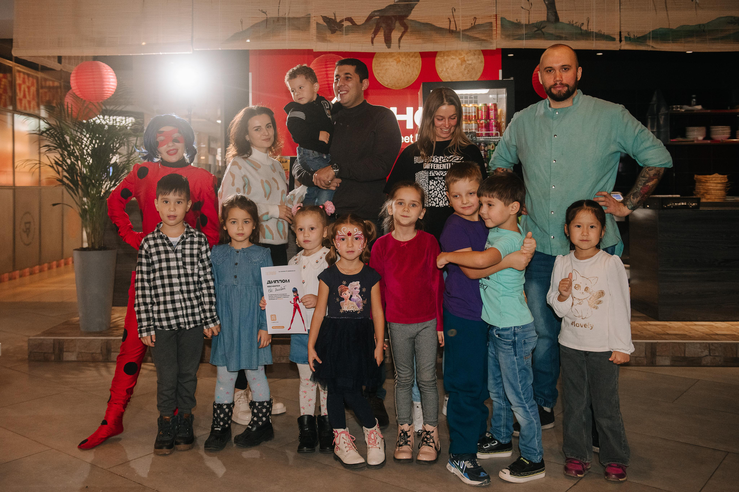 Гастродвор. Детский мастер-класс по приготовлению сэндвичей. Фотограф Валерия Голубева (Миронова)