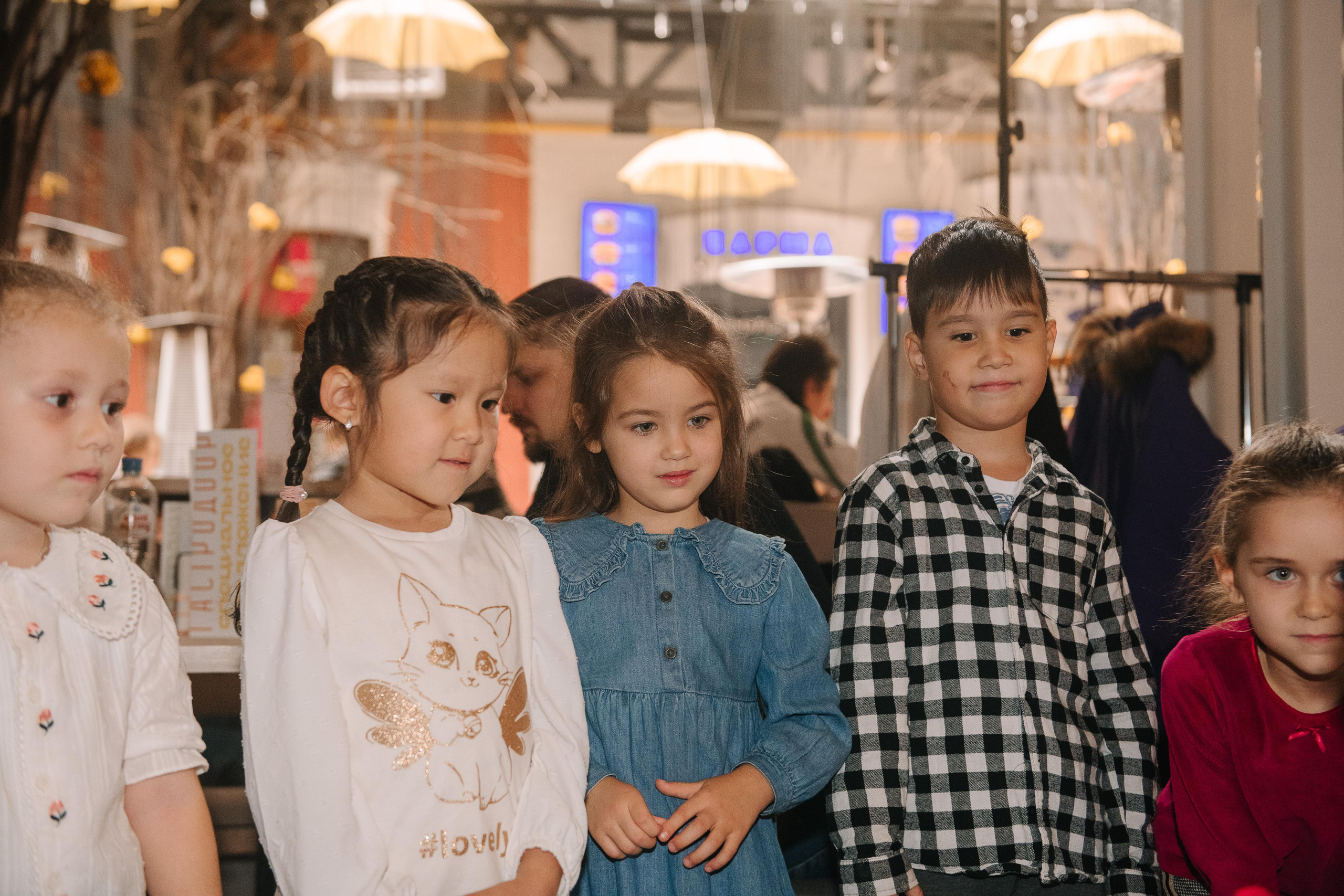 Гастродвор. Детский мастер-класс по приготовлению сэндвичей. Фотограф Валерия Голубева (Миронова)