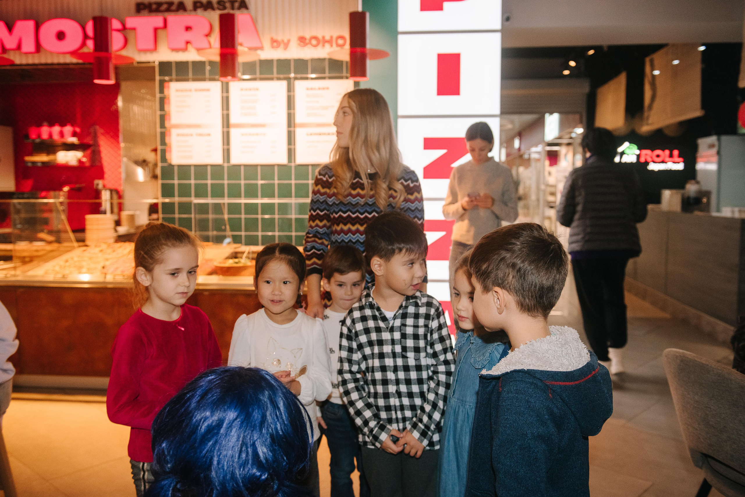 Гастродвор. Детский мастер-класс по приготовлению сэндвичей. Фотограф Валерия Голубева (Миронова)