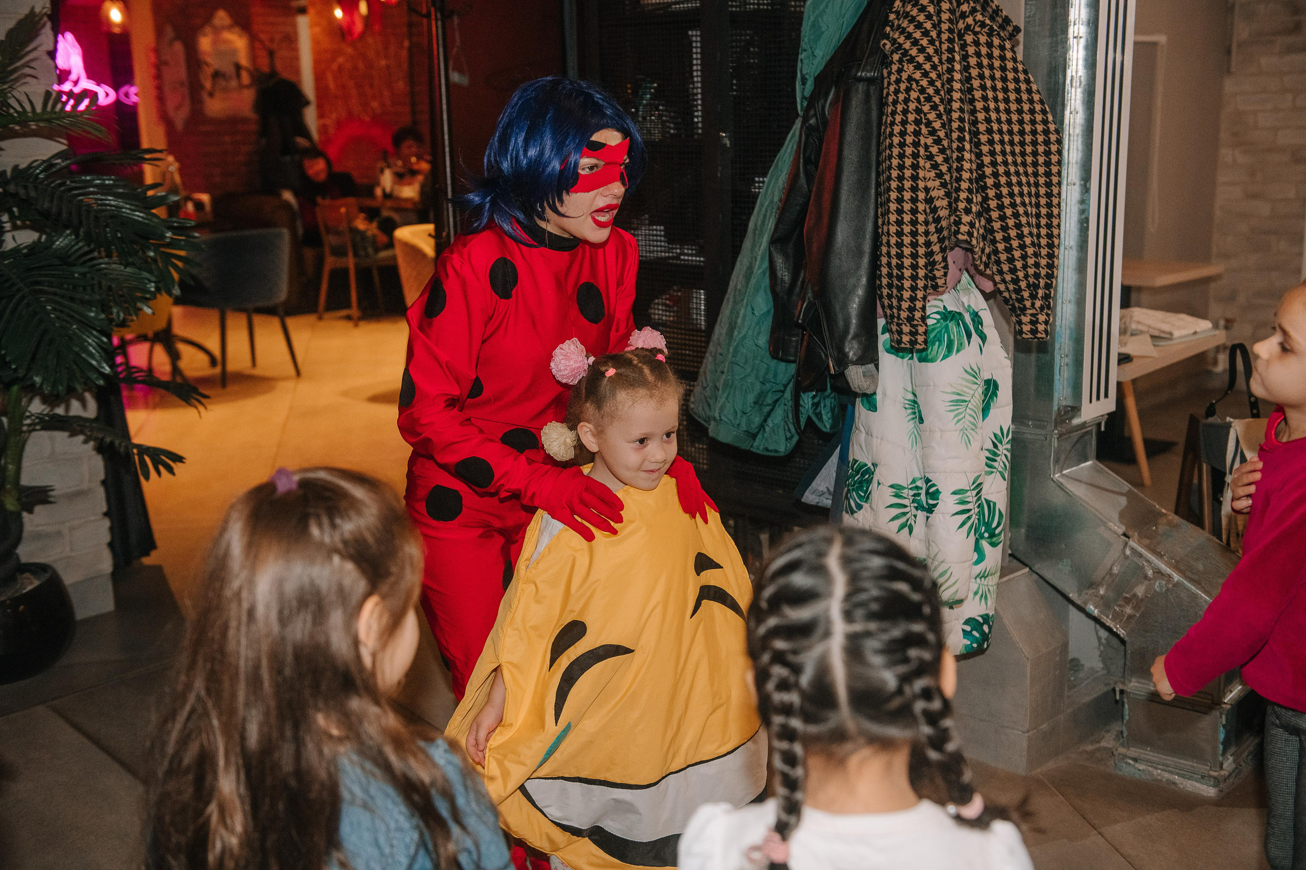 Гастродвор. Детский мастер-класс по приготовлению сэндвичей. Фотограф Валерия Голубева (Миронова)