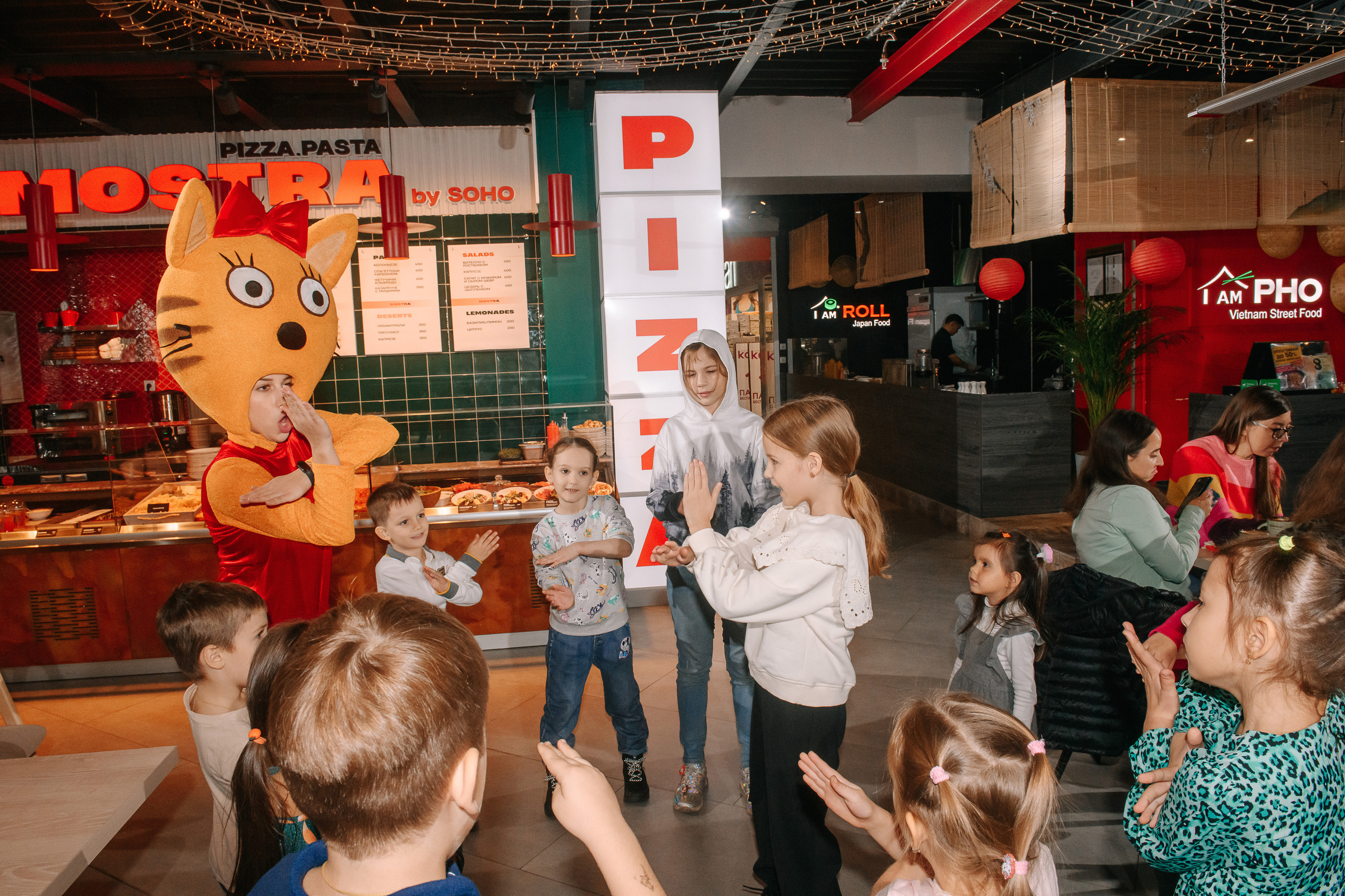 Гастродвор. Детский мастер-класс по приготовлению тирамису. Фотограф Валерия Голубева (Миронова)