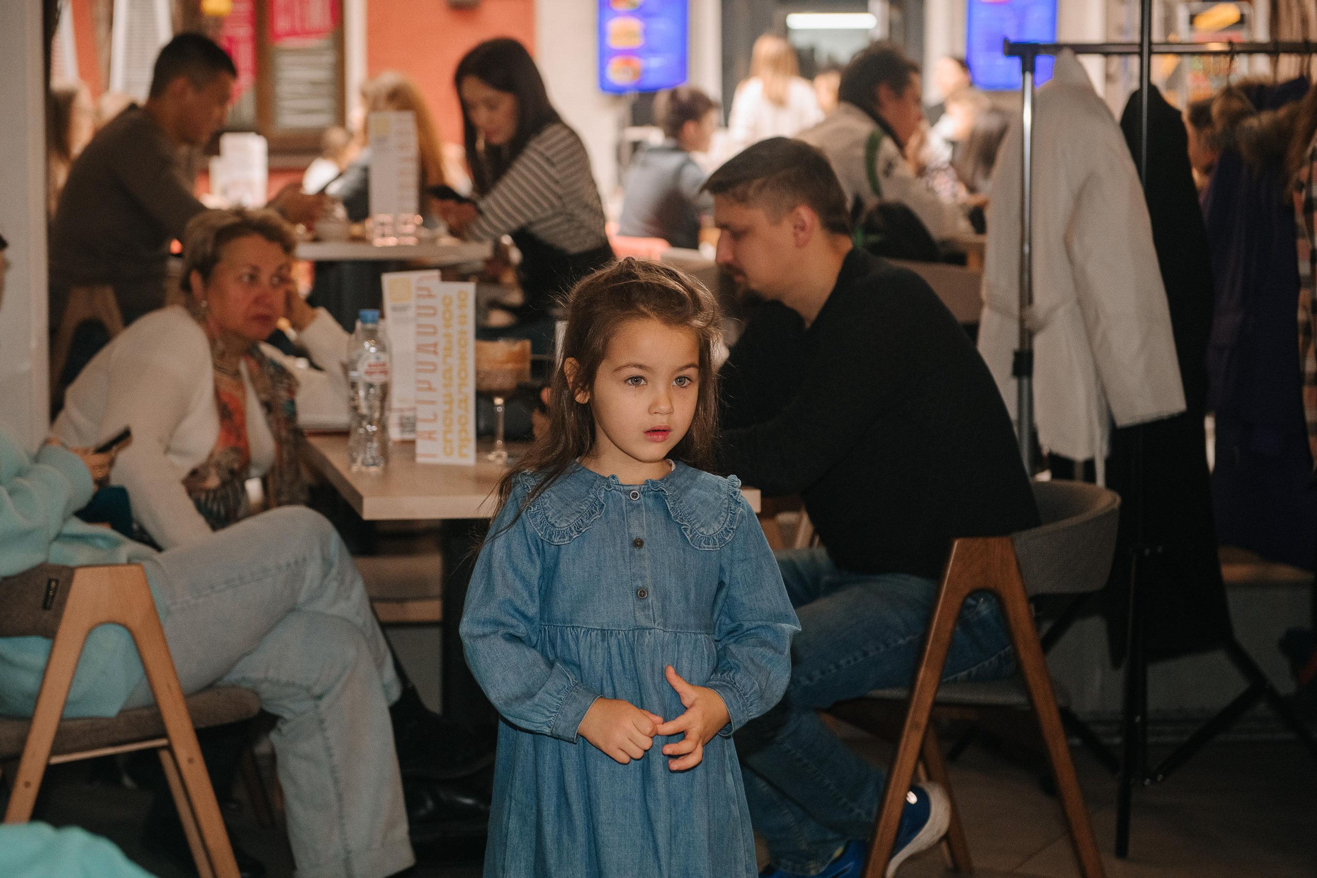 Гастродвор. Детский мастер-класс по приготовлению сэндвичей. Фотограф Валерия Голубева (Миронова)