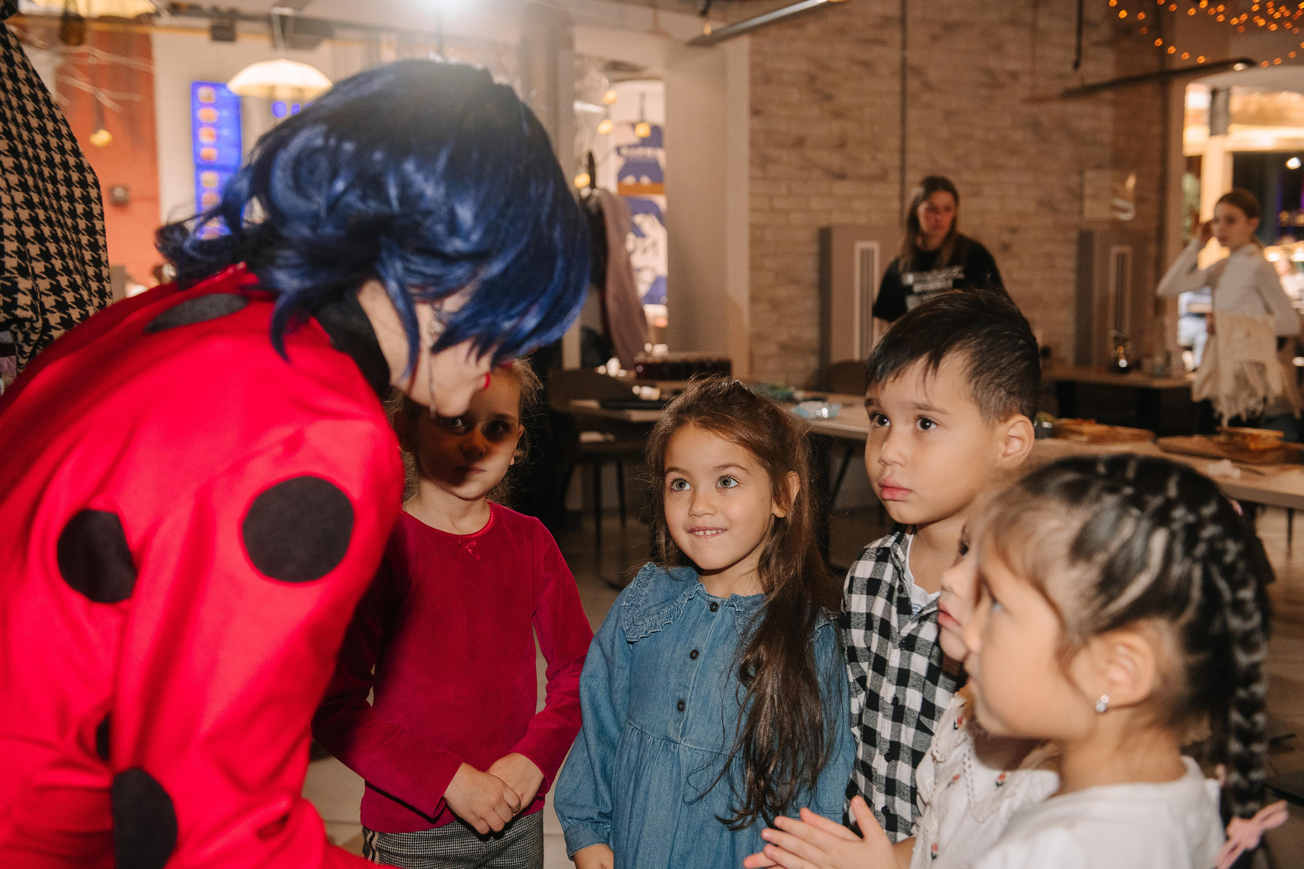 Гастродвор. Детский мастер-класс по приготовлению сэндвичей. Фотограф Валерия Голубева (Миронова)