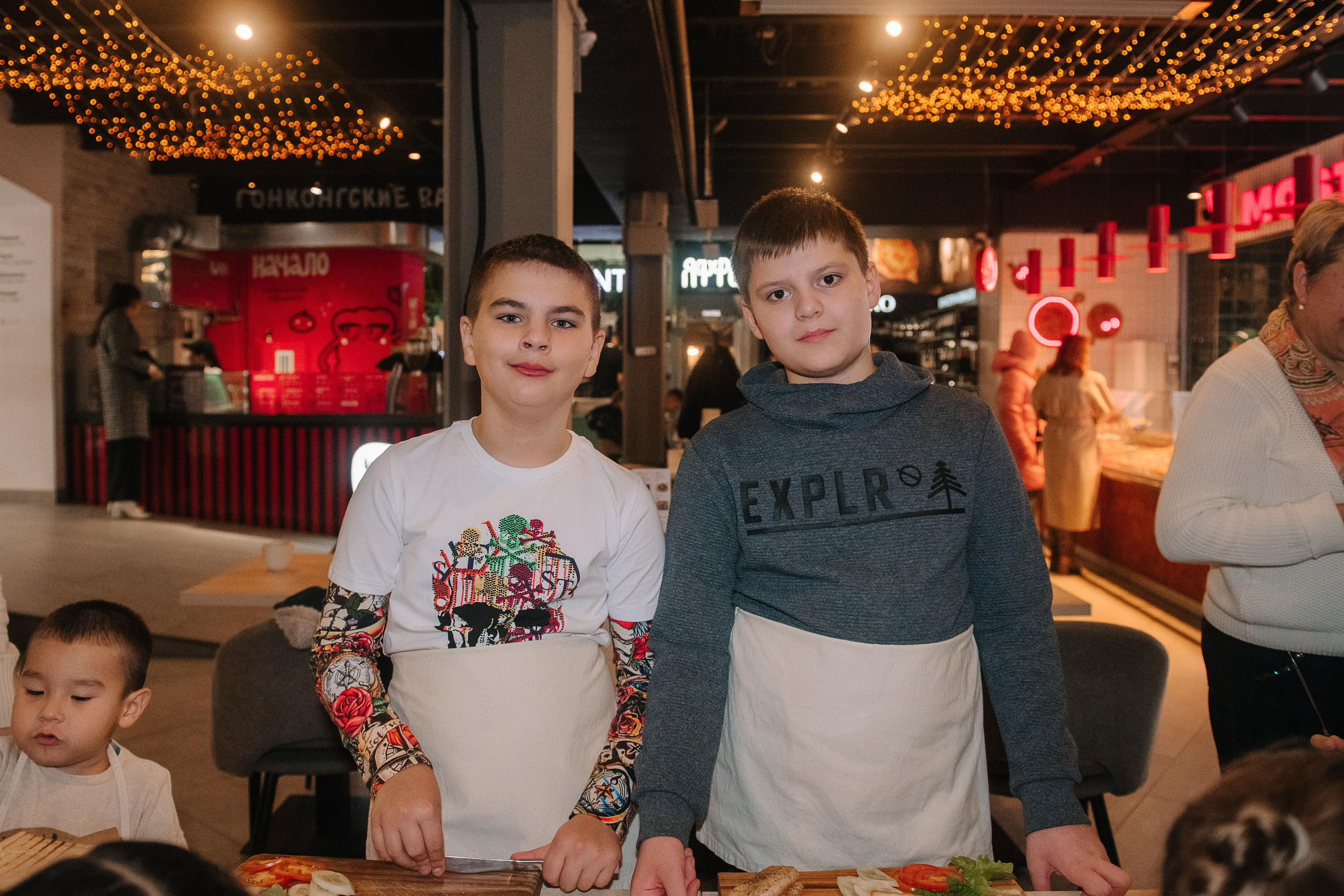 Гастродвор. Детский мастер-класс по приготовлению сэндвичей. Фотограф Валерия Голубева (Миронова)