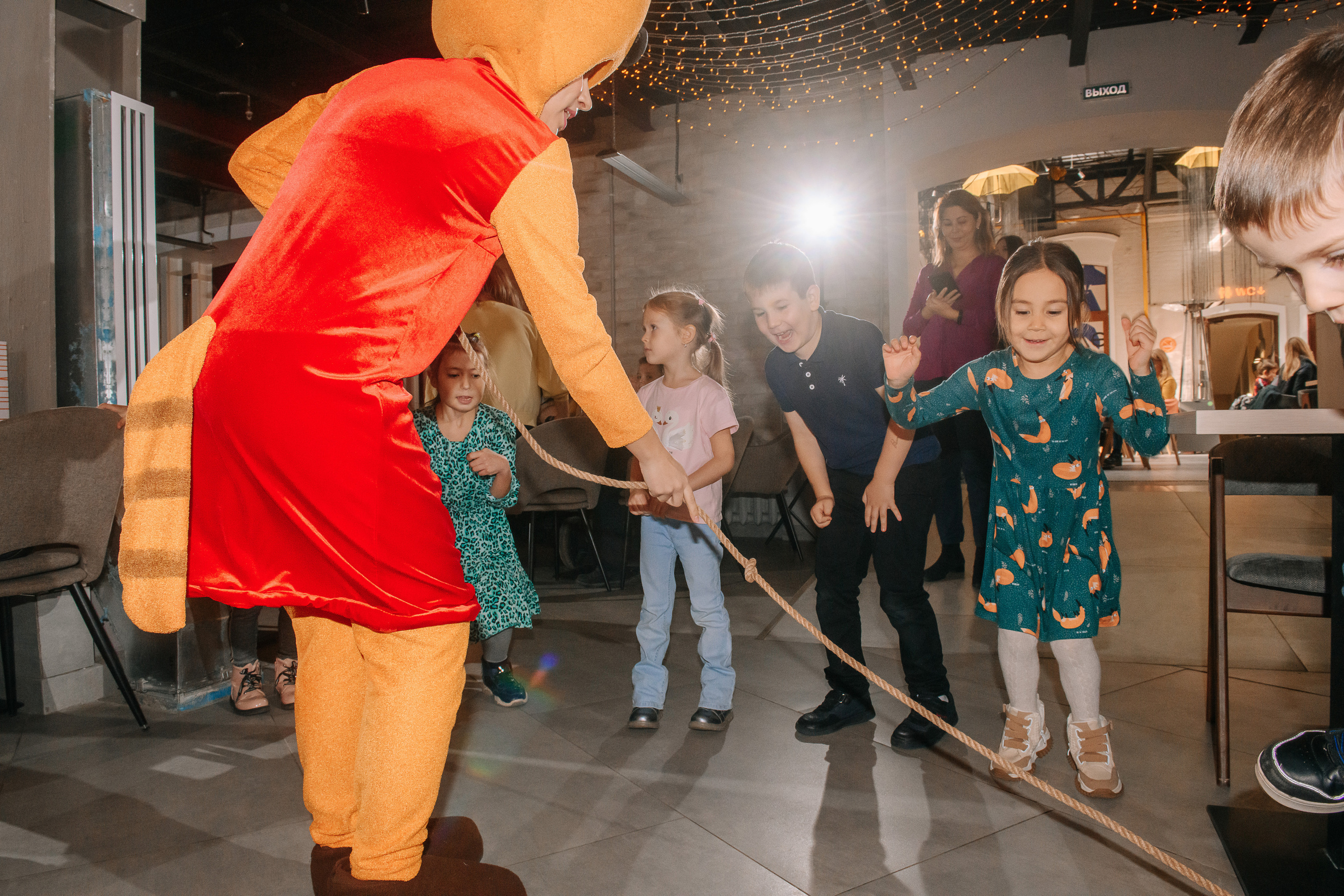 Гастродвор. Детский мастер-класс по приготовлению тирамису. Фотограф Валерия Голубева (Миронова)