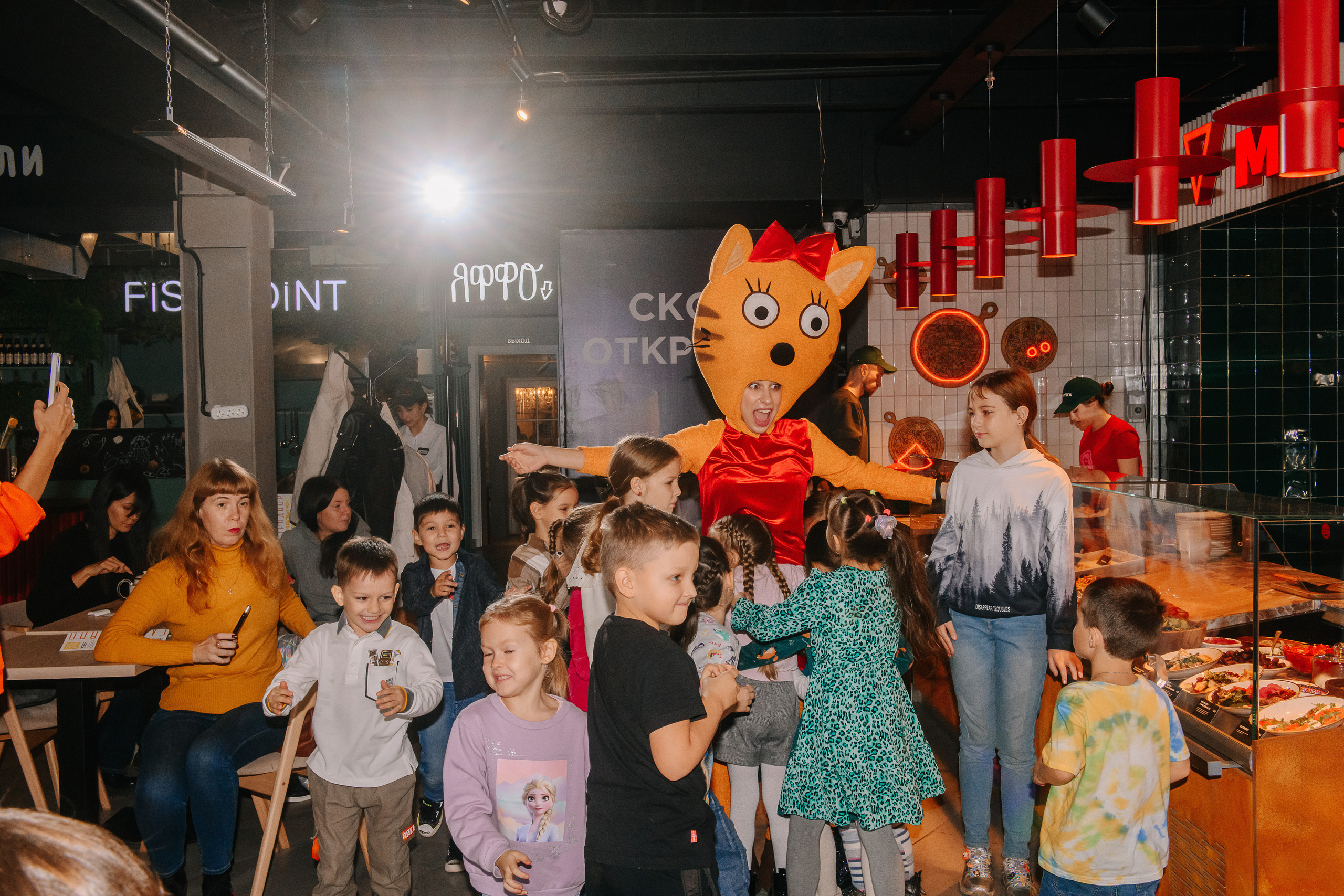 Гастродвор. Детский мастер-класс по приготовлению тирамису. Фотограф Валерия Голубева (Миронова)