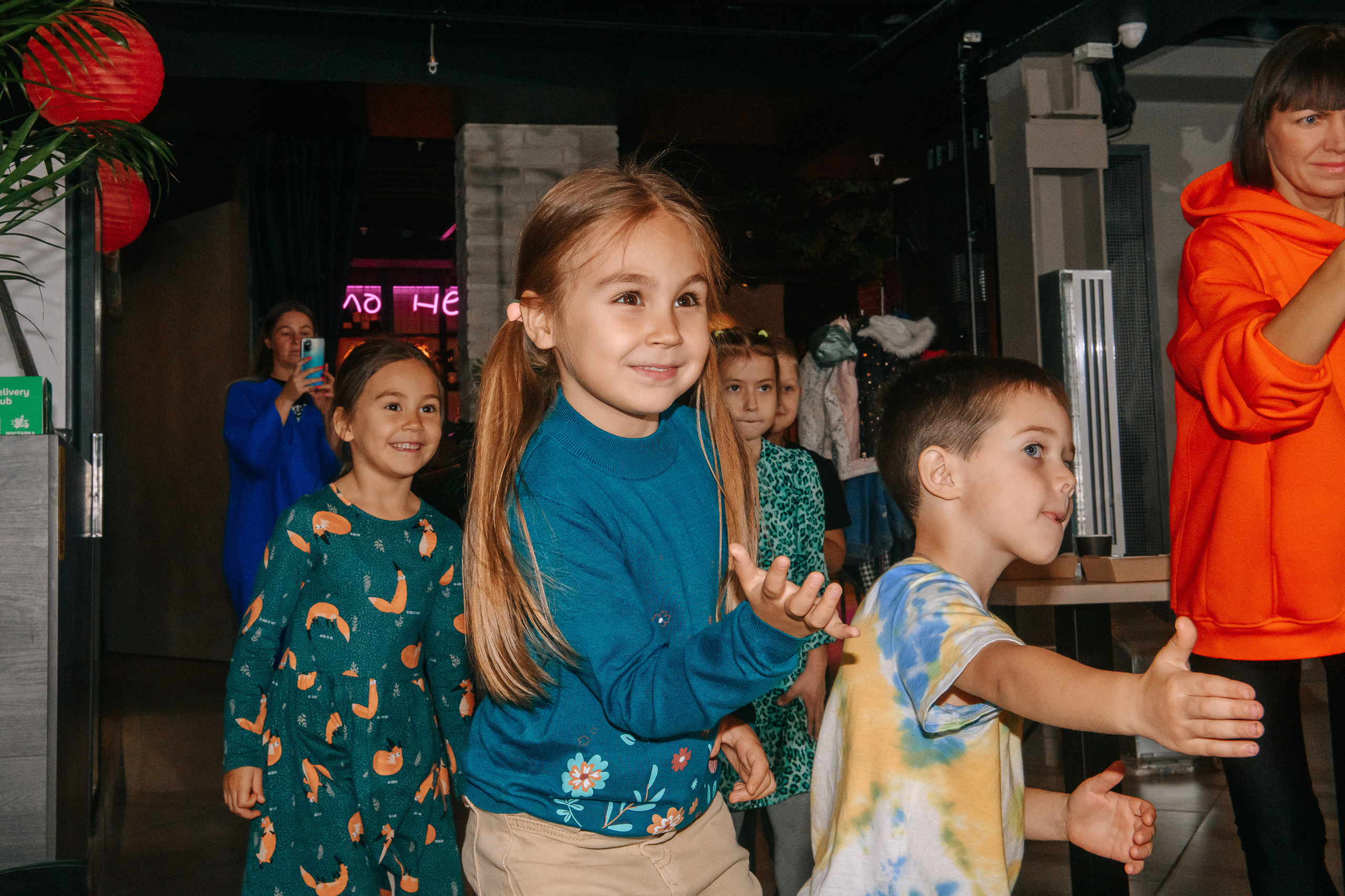 Гастродвор. Детский мастер-класс по приготовлению тирамису. Фотограф Валерия Голубева (Миронова)