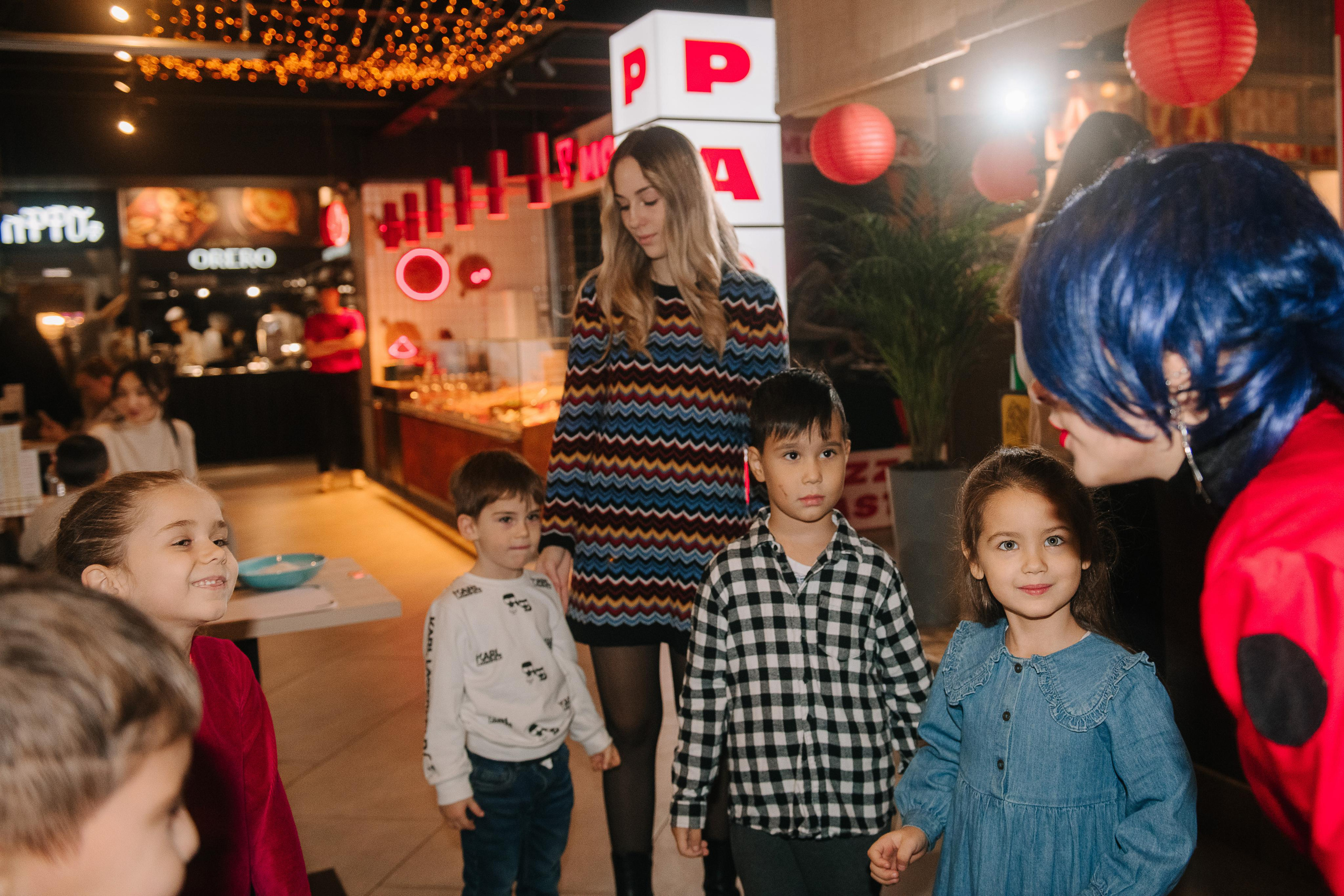 Гастродвор. Детский мастер-класс по приготовлению сэндвичей. Фотограф Валерия Голубева (Миронова)