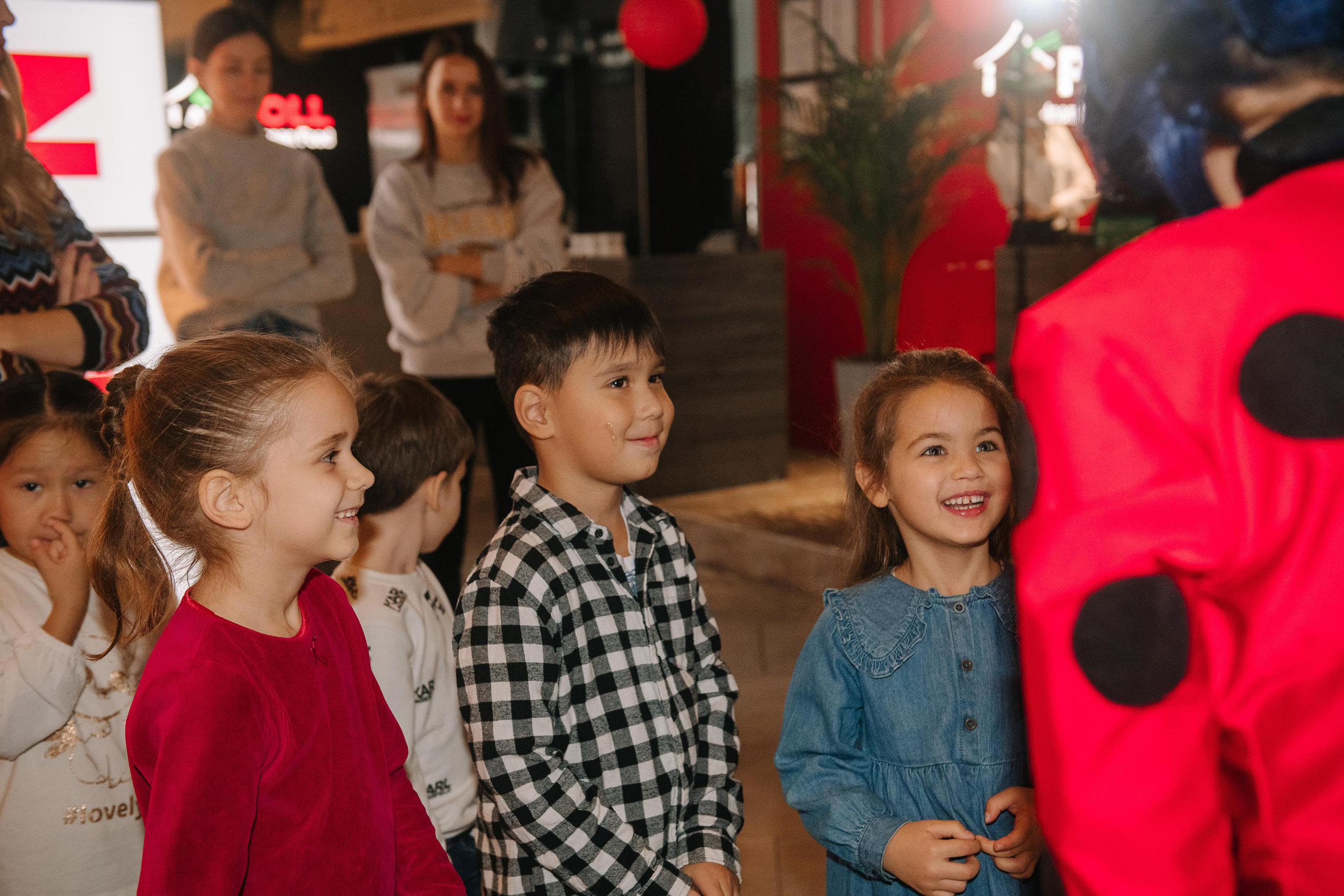Гастродвор. Детский мастер-класс по приготовлению сэндвичей. Фотограф Валерия Голубева (Миронова)