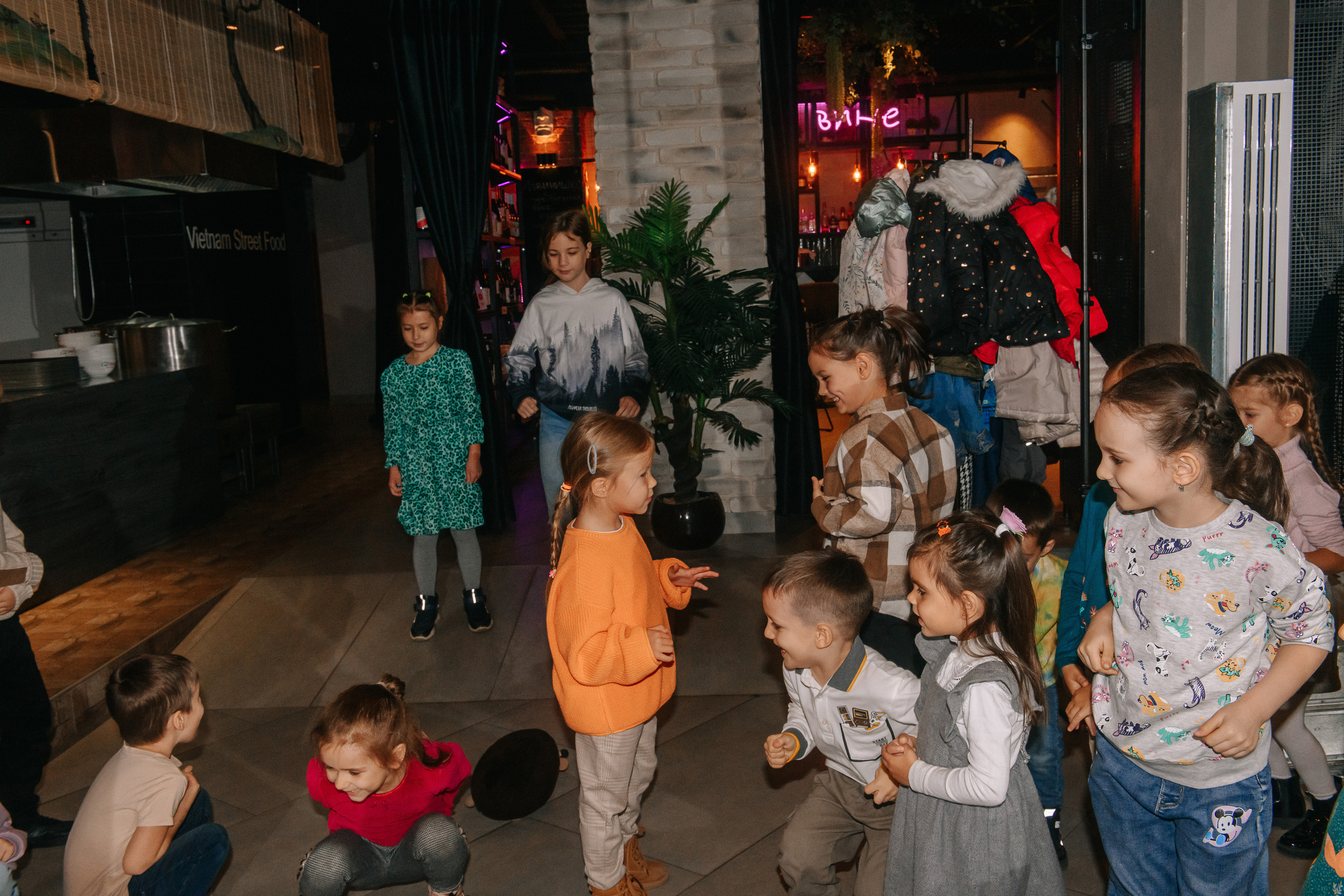 Гастродвор. Детский мастер-класс по приготовлению тирамису. Фотограф Валерия Голубева (Миронова)