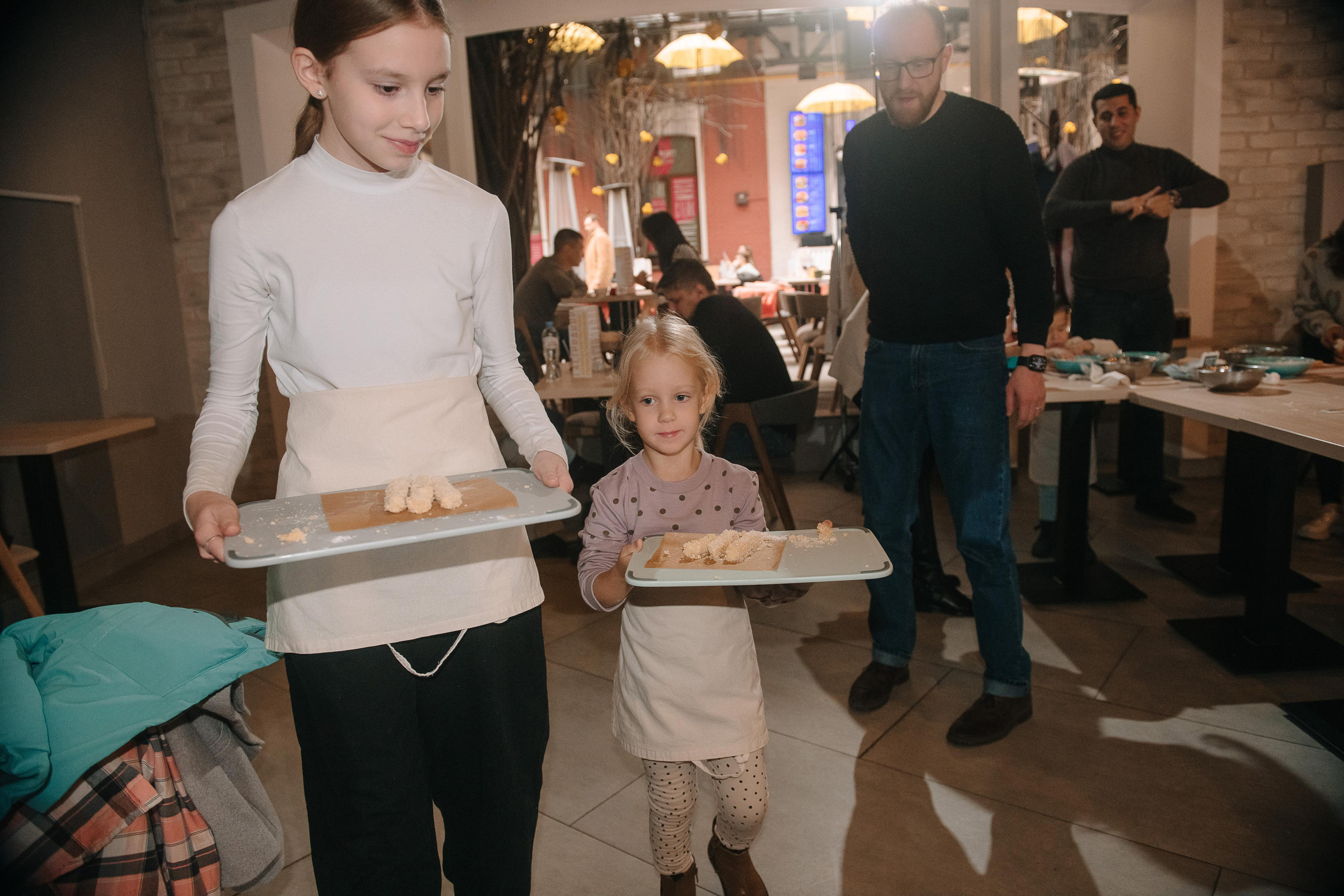 Гастродвор. Детский мастер-класс по приготовлению сэндвичей. Фотограф Валерия Голубева (Миронова)