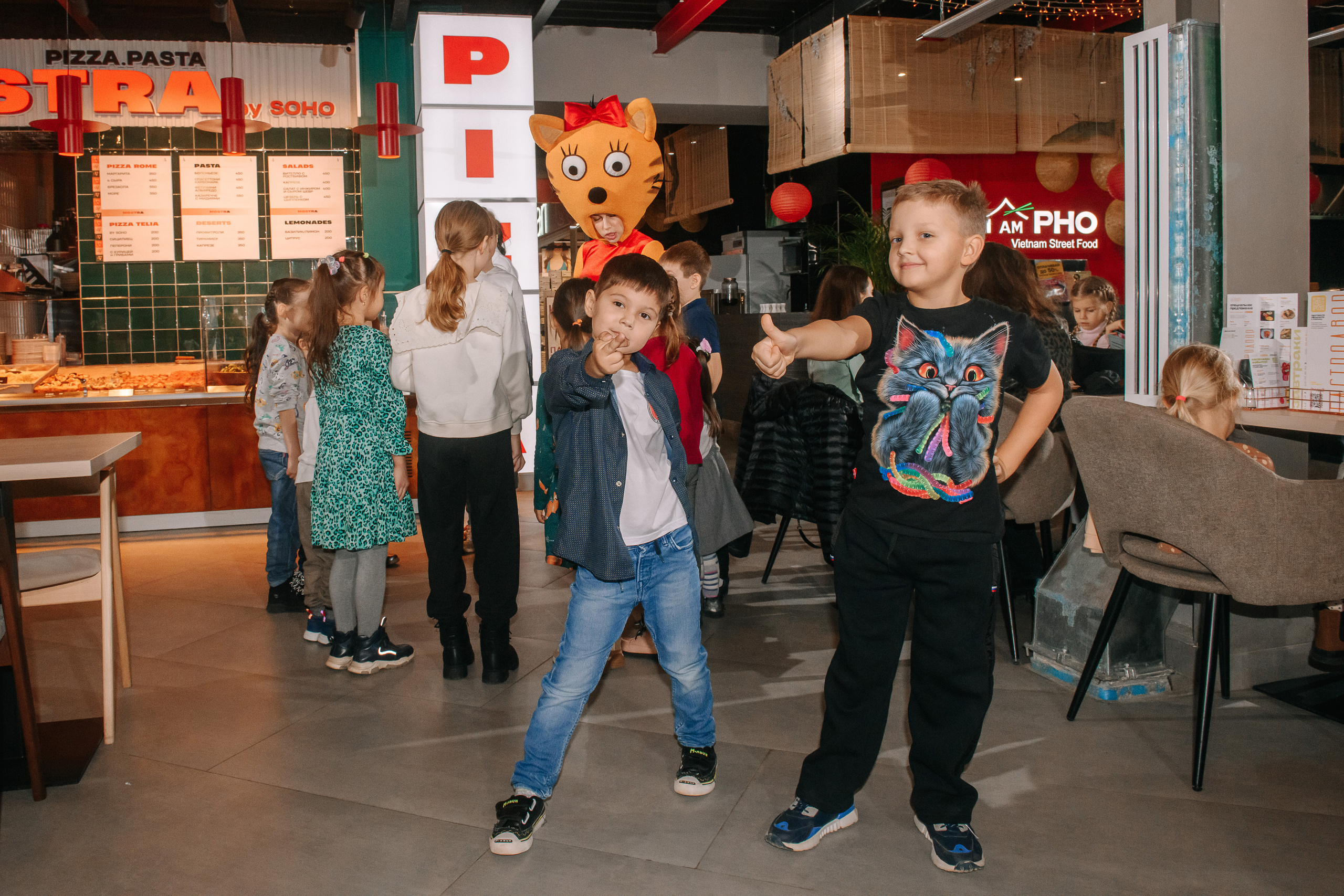 Гастродвор. Детский мастер-класс по приготовлению тирамису. Фотограф Валерия Голубева (Миронова)