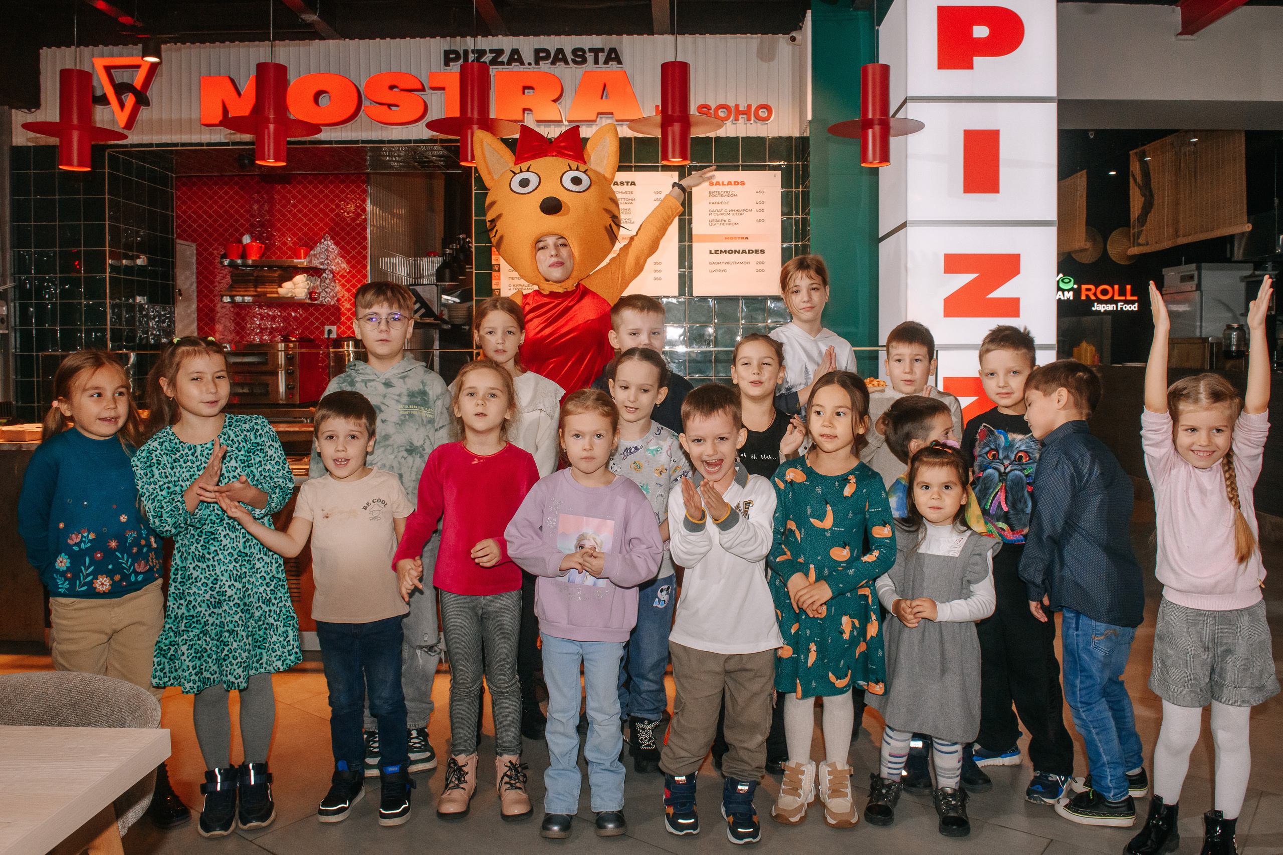 Гастродвор. Детский мастер-класс по приготовлению тирамису. Фотограф Валерия Голубева (Миронова)