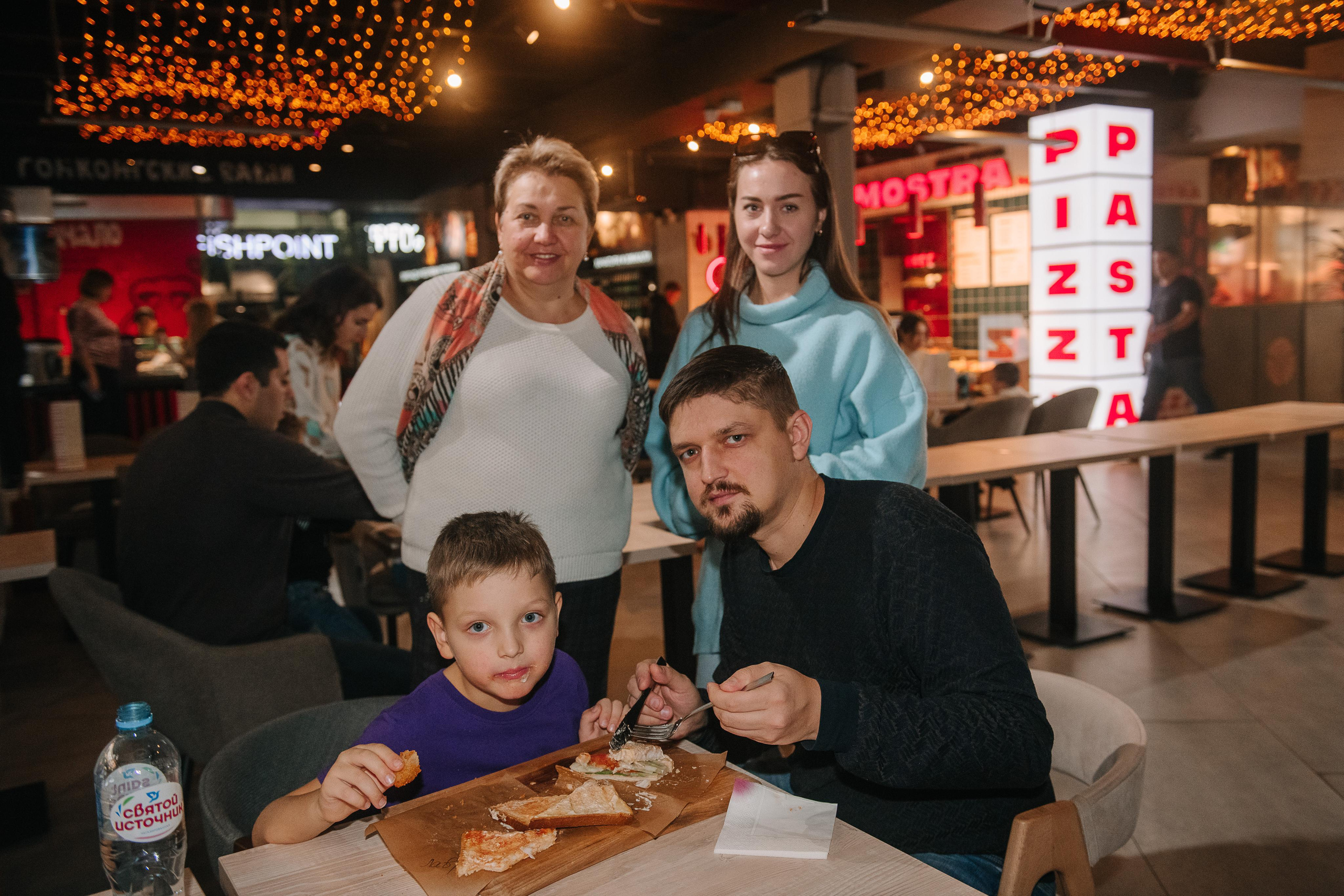 Гастродвор. Детский мастер-класс по приготовлению сэндвичей. Фотограф Валерия Голубева (Миронова)