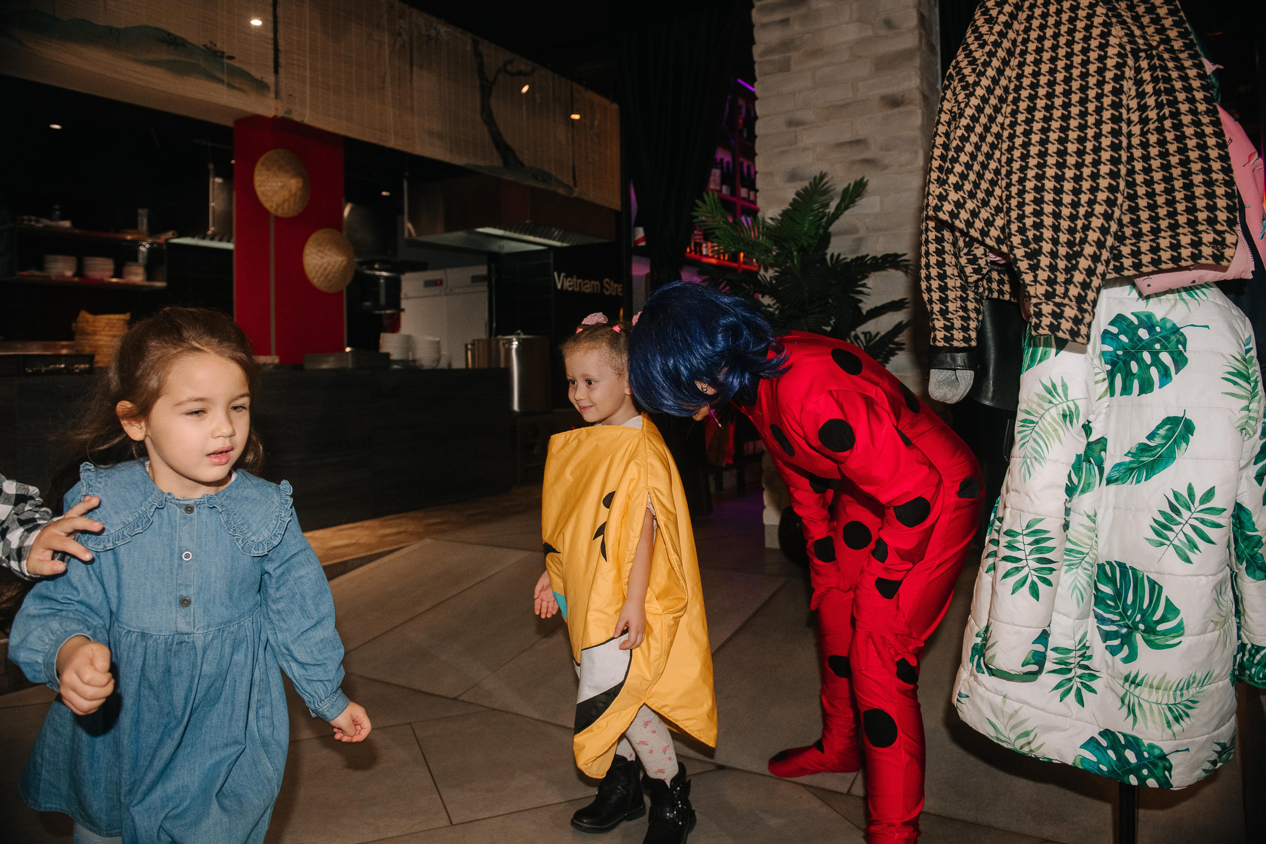 Гастродвор. Детский мастер-класс по приготовлению сэндвичей. Фотограф Валерия Голубева (Миронова)