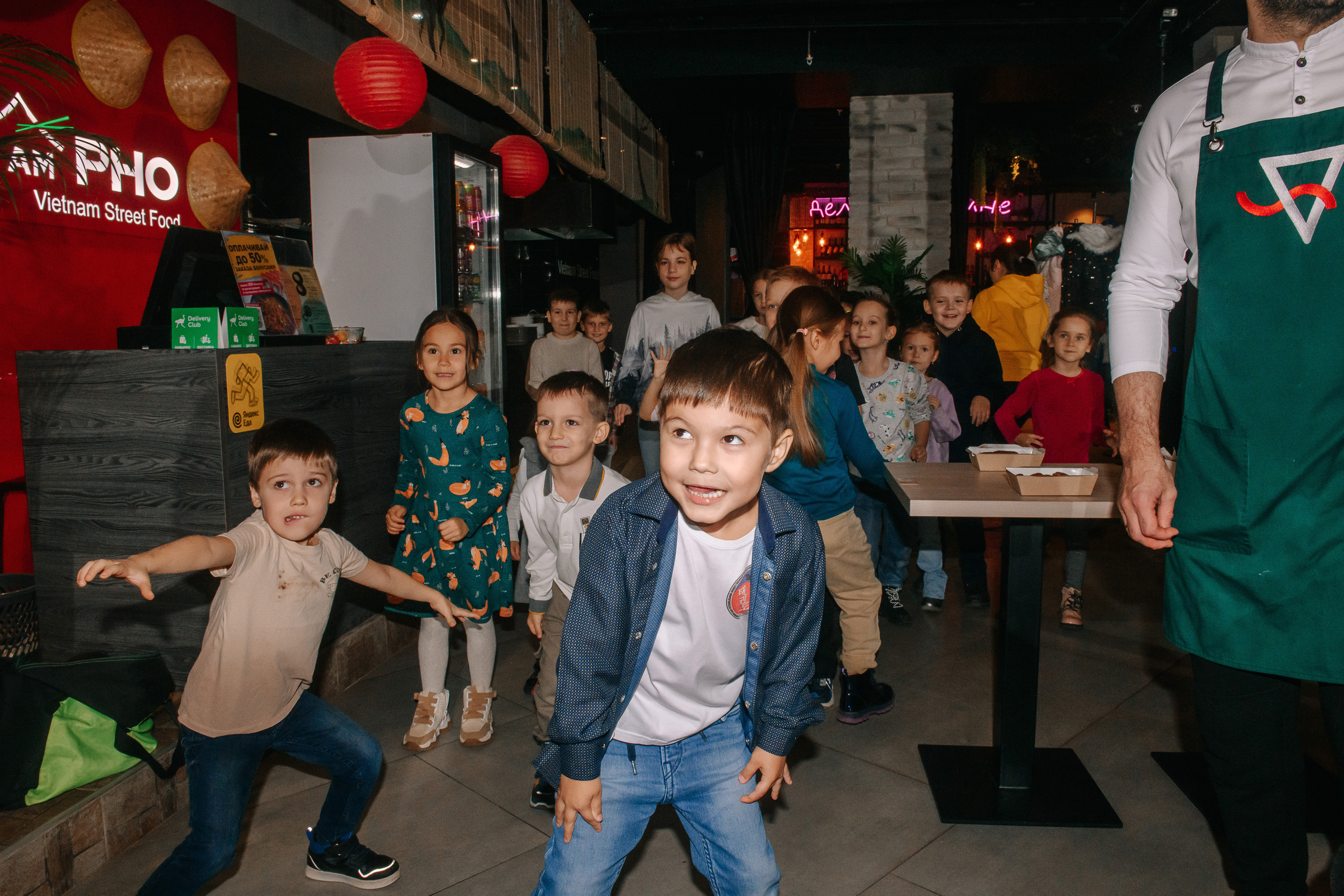 Гастродвор. Детский мастер-класс по приготовлению тирамису. Фотограф Валерия Голубева (Миронова)