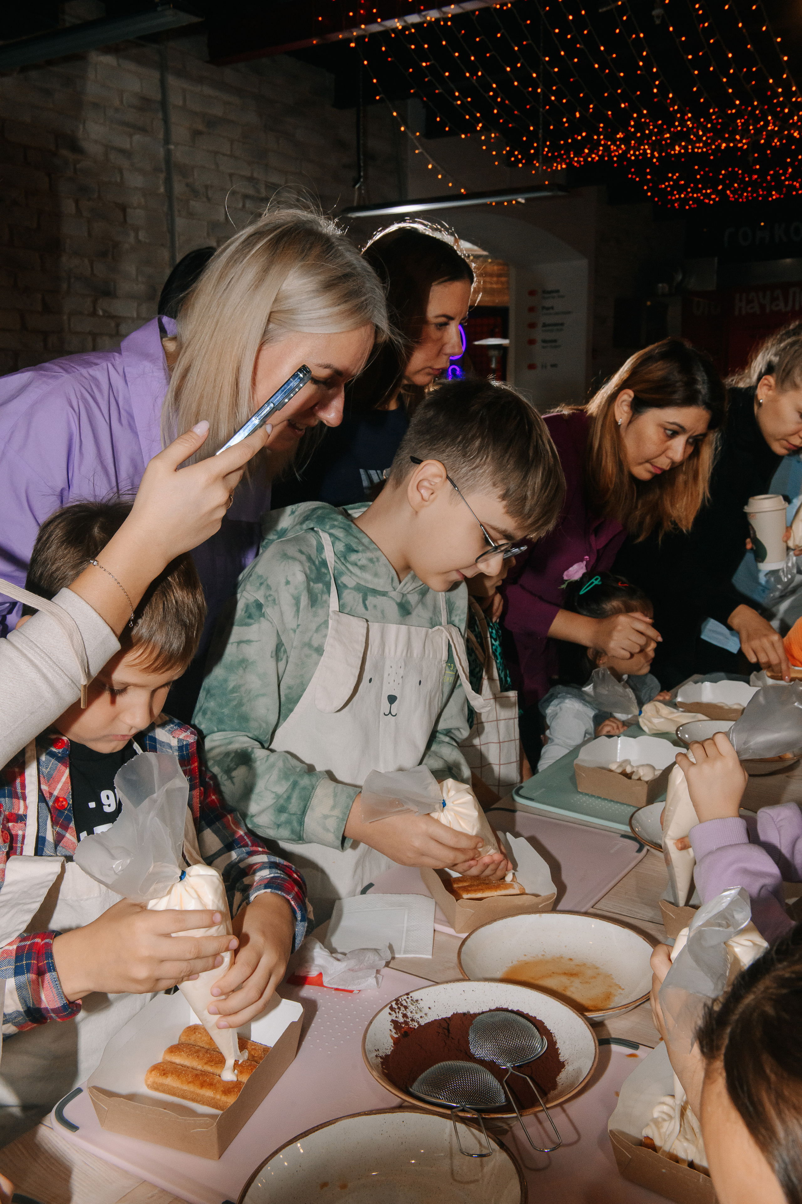 Гастродвор. Детский мастер-класс по приготовлению тирамису. Фотограф Валерия Голубева (Миронова)