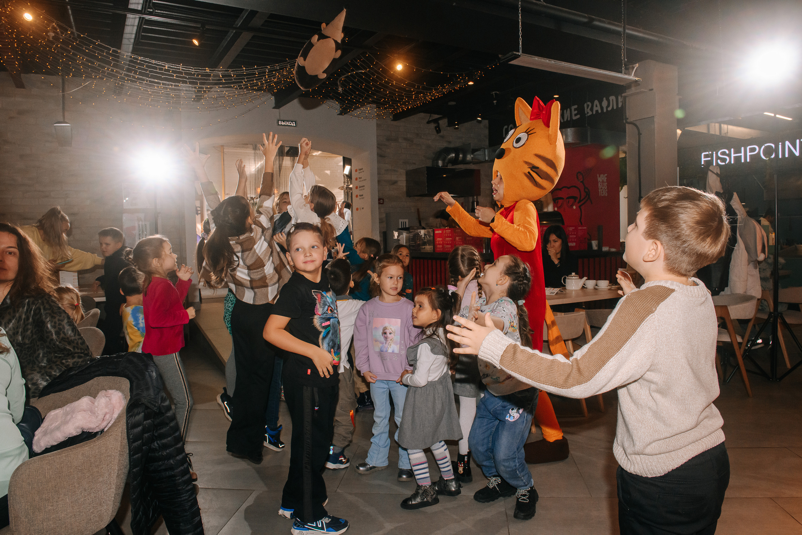 Гастродвор. Детский мастер-класс по приготовлению тирамису. Фотограф Валерия Голубева (Миронова)