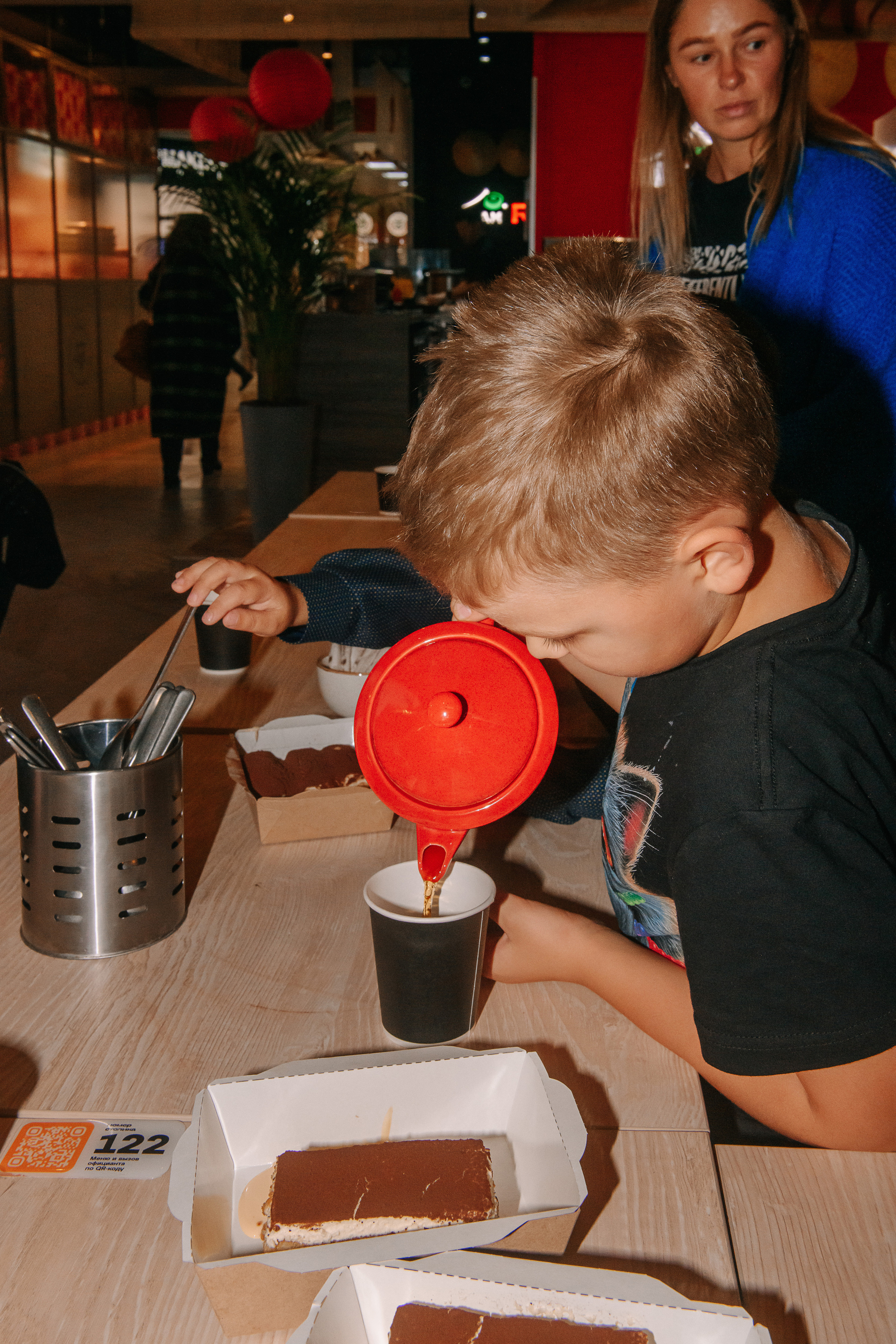 Гастродвор. Детский мастер-класс по приготовлению тирамису. Фотограф Валерия Голубева (Миронова)