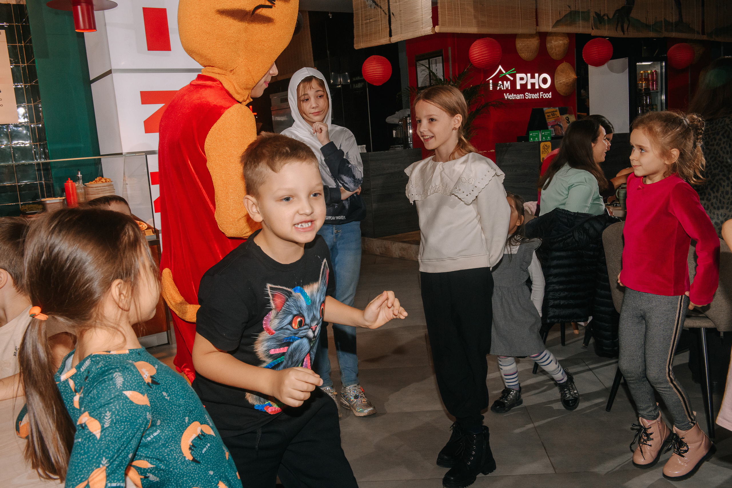 Гастродвор. Детский мастер-класс по приготовлению тирамису. Фотограф Валерия Голубева (Миронова)