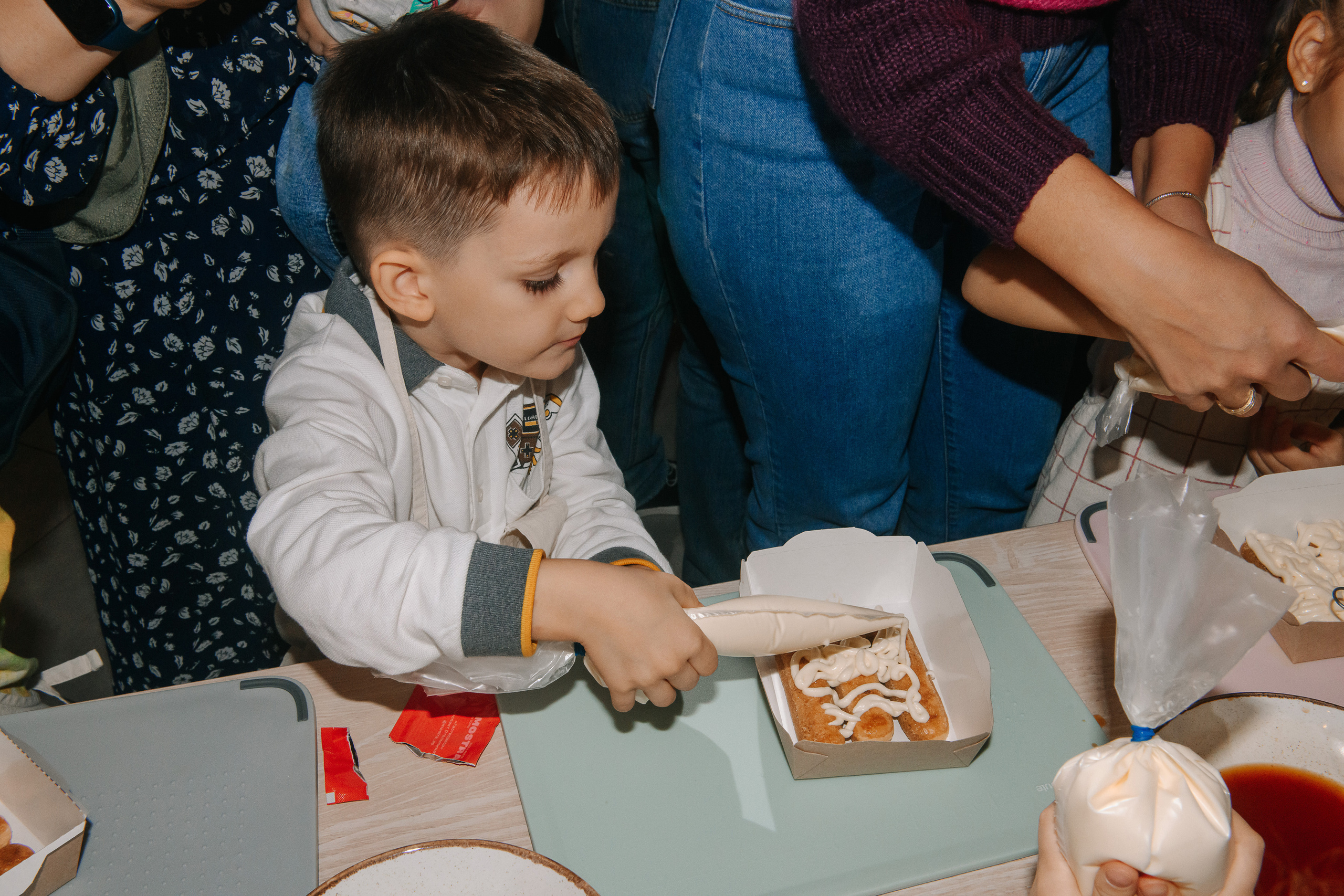 Гастродвор. Детский мастер-класс по приготовлению тирамису. Фотограф Валерия Голубева (Миронова)