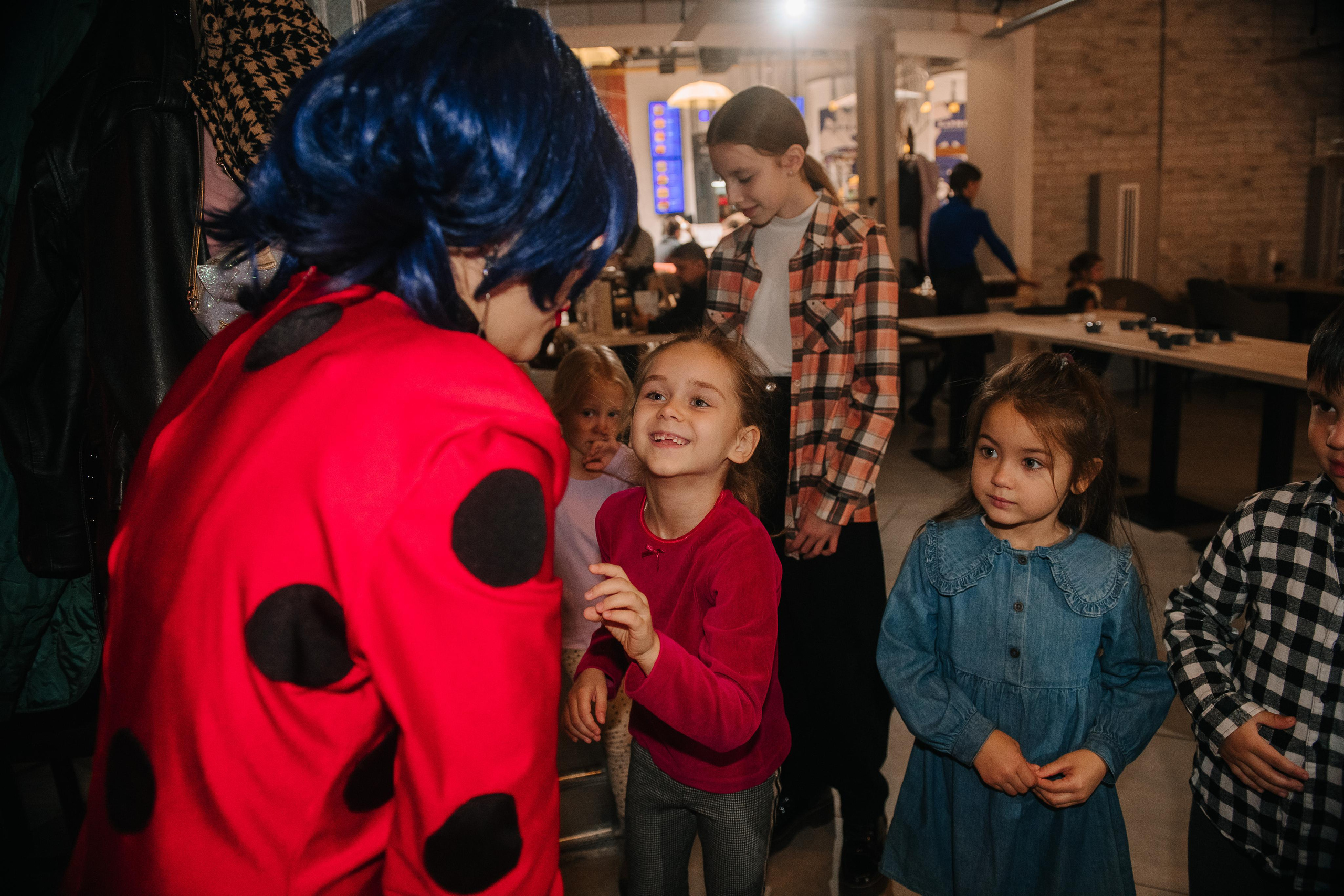Гастродвор. Детский мастер-класс по приготовлению сэндвичей. Фотограф Валерия Голубева (Миронова)