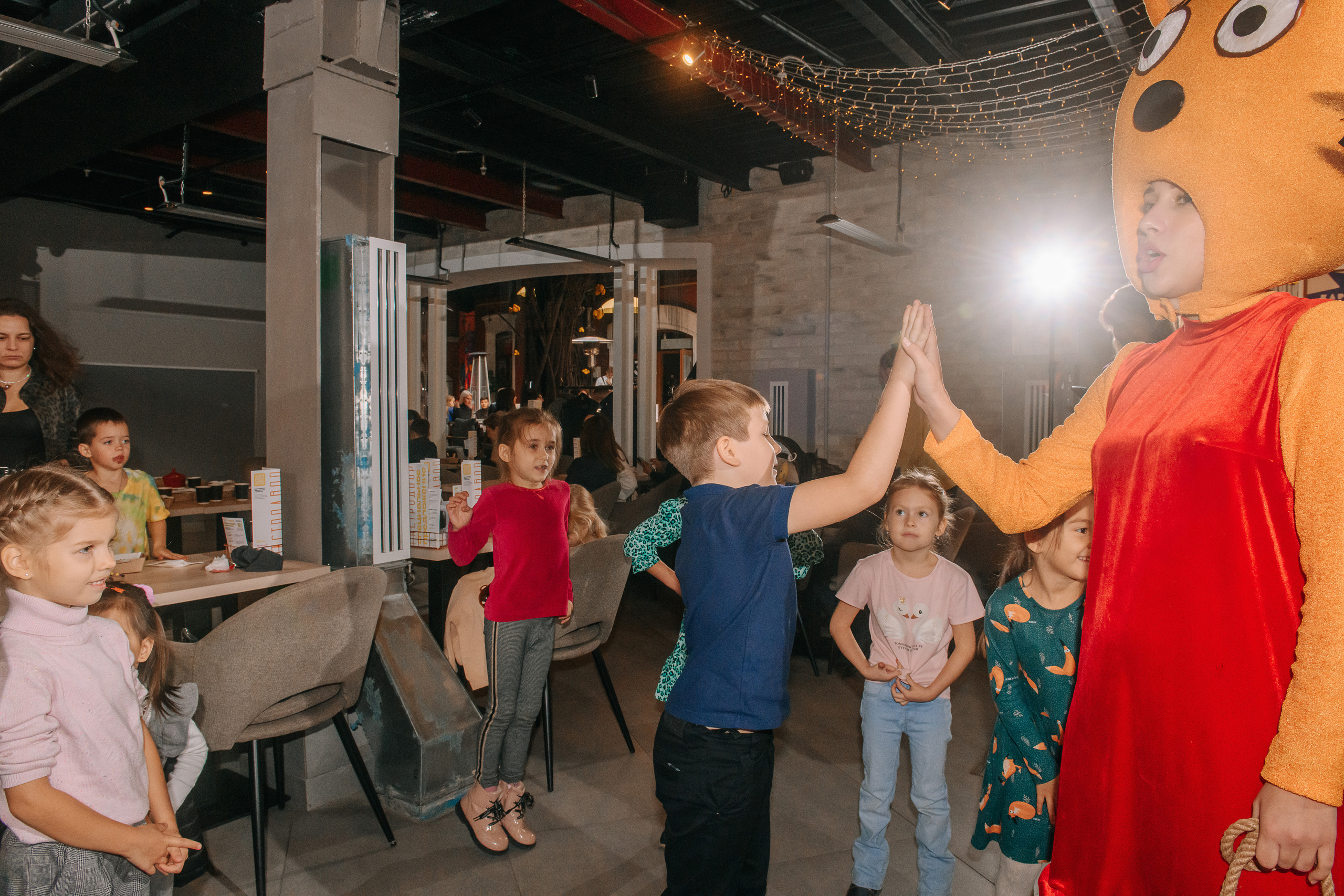 Гастродвор. Детский мастер-класс по приготовлению тирамису. Фотограф Валерия Голубева (Миронова)