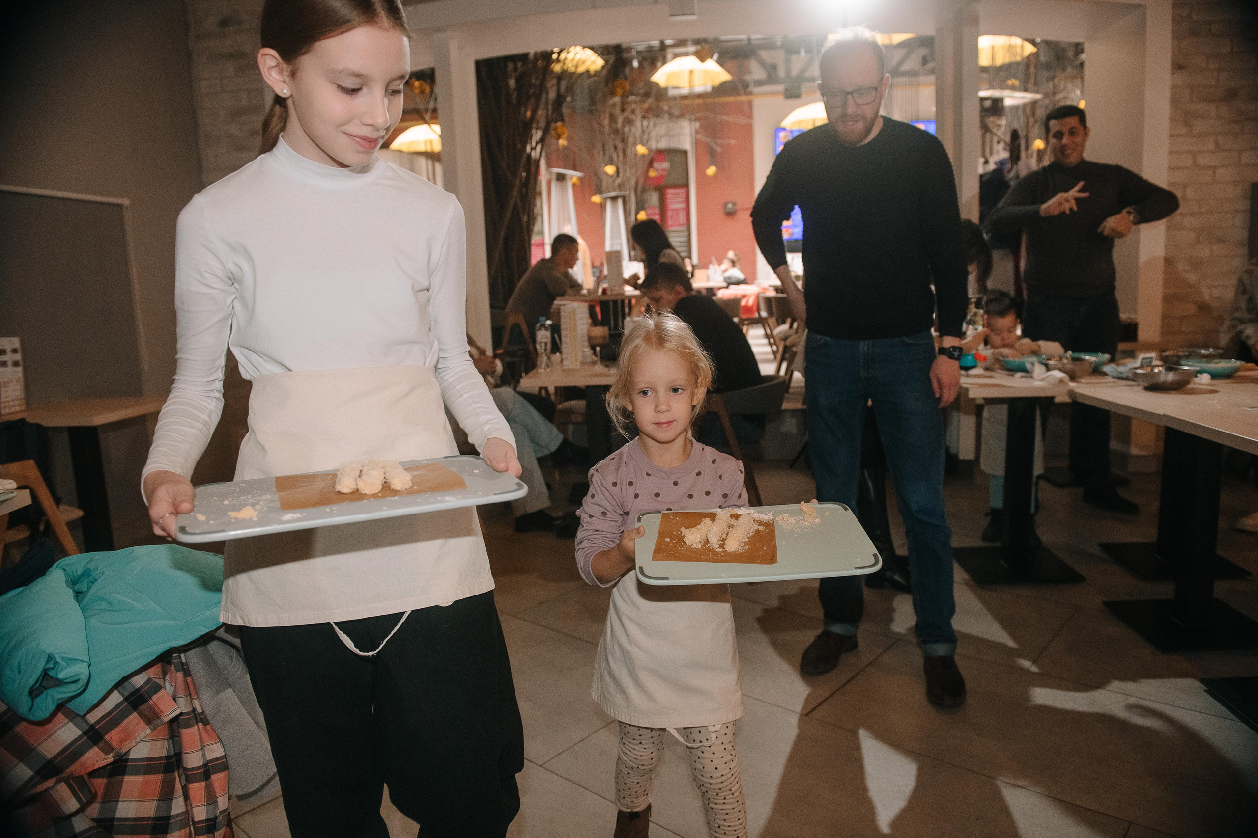 Гастродвор. Детский мастер-класс по приготовлению сэндвичей. Фотограф Валерия Голубева (Миронова)