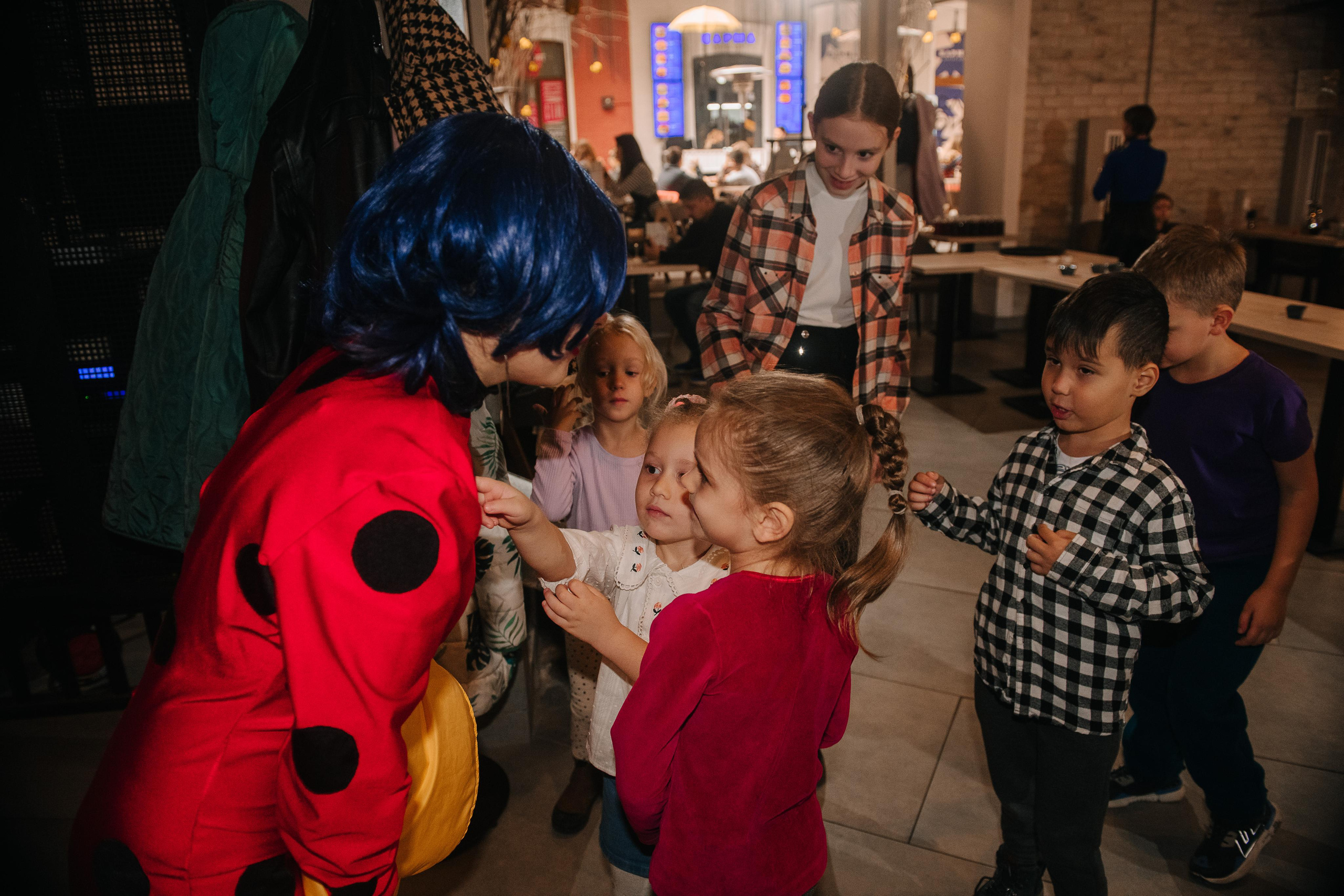 Гастродвор. Детский мастер-класс по приготовлению сэндвичей. Фотограф Валерия Голубева (Миронова)