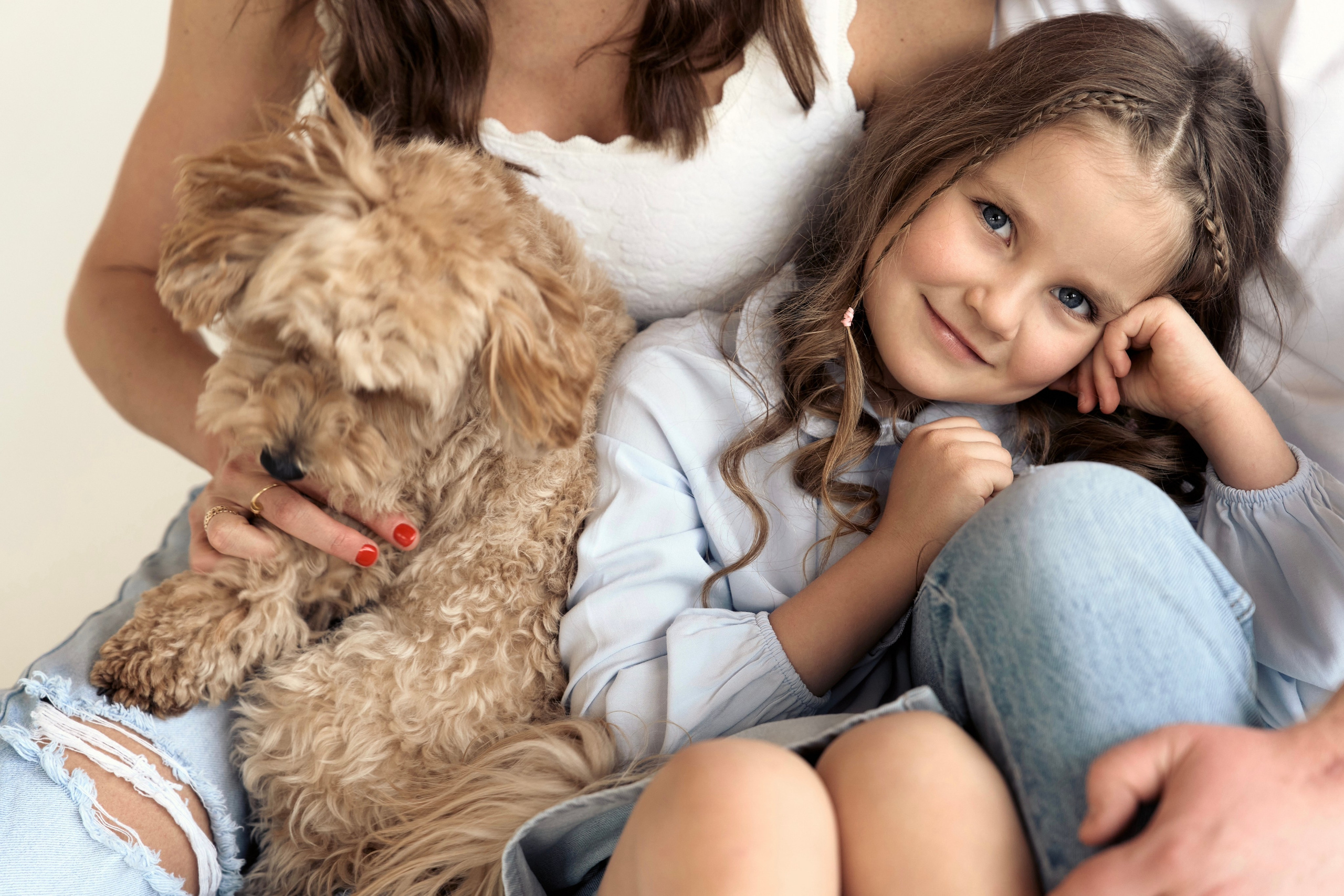 Папа, мама, дочки и хвостик. Фотограф Москва и Екатеринбург. Максимова Соня