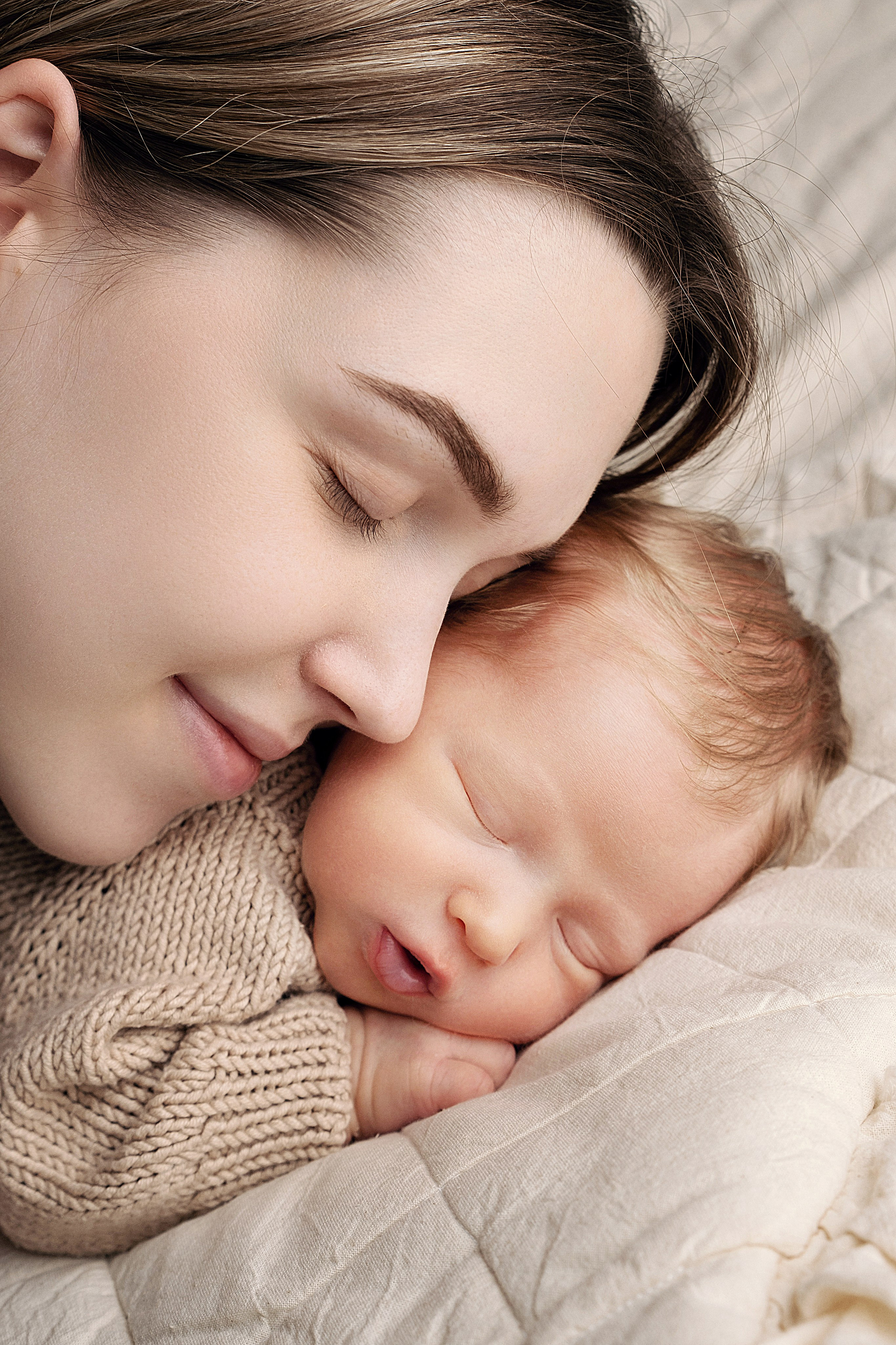 Фотосессия новорожденных Newborn в Челябинске. Фотограф беременных и новорожденных в Челябинске Редреева Алёна