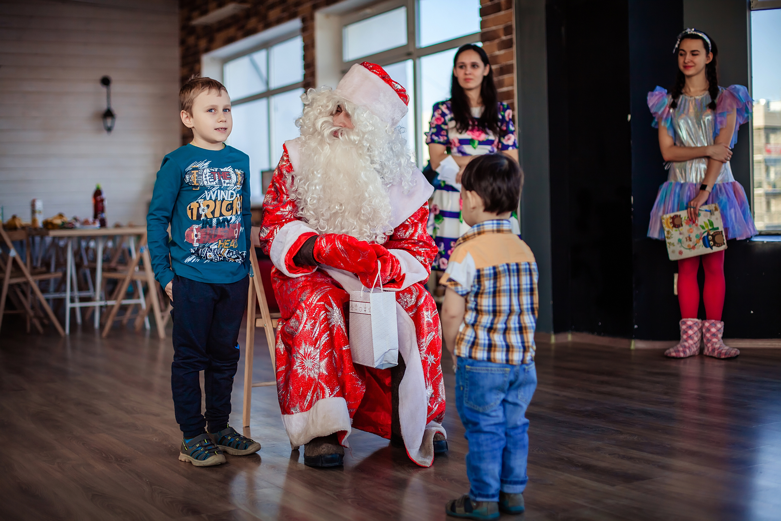 Анонимные Деды Морозы. Фотограф в Ярославле