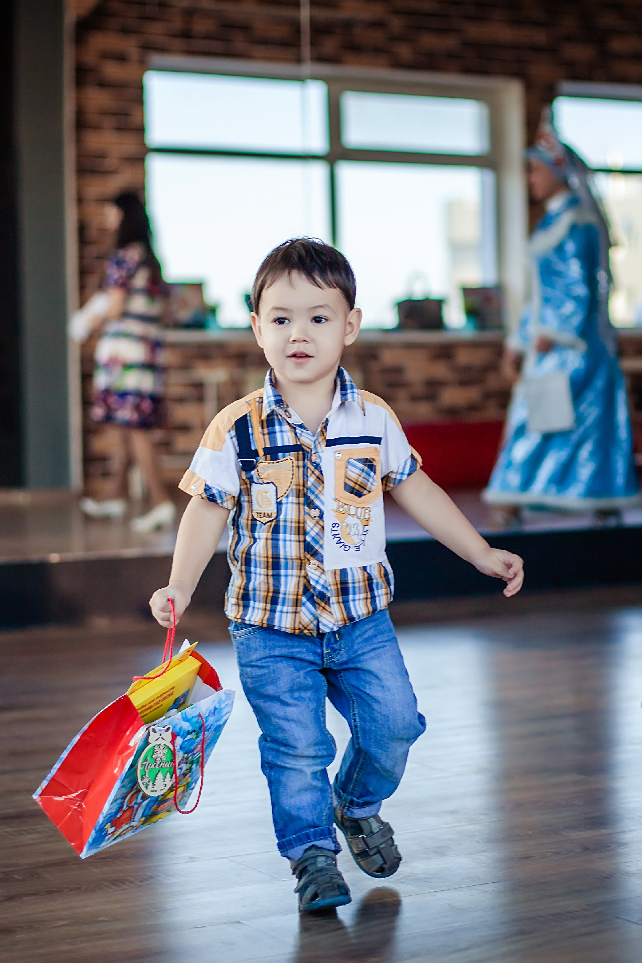 Анонимные Деды Морозы. Фотограф в Ярославле