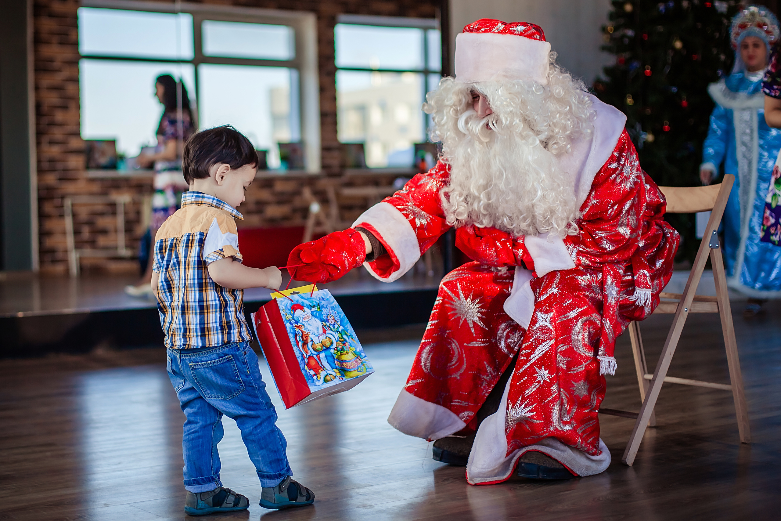 Анонимные Деды Морозы. Фотограф в Ярославле