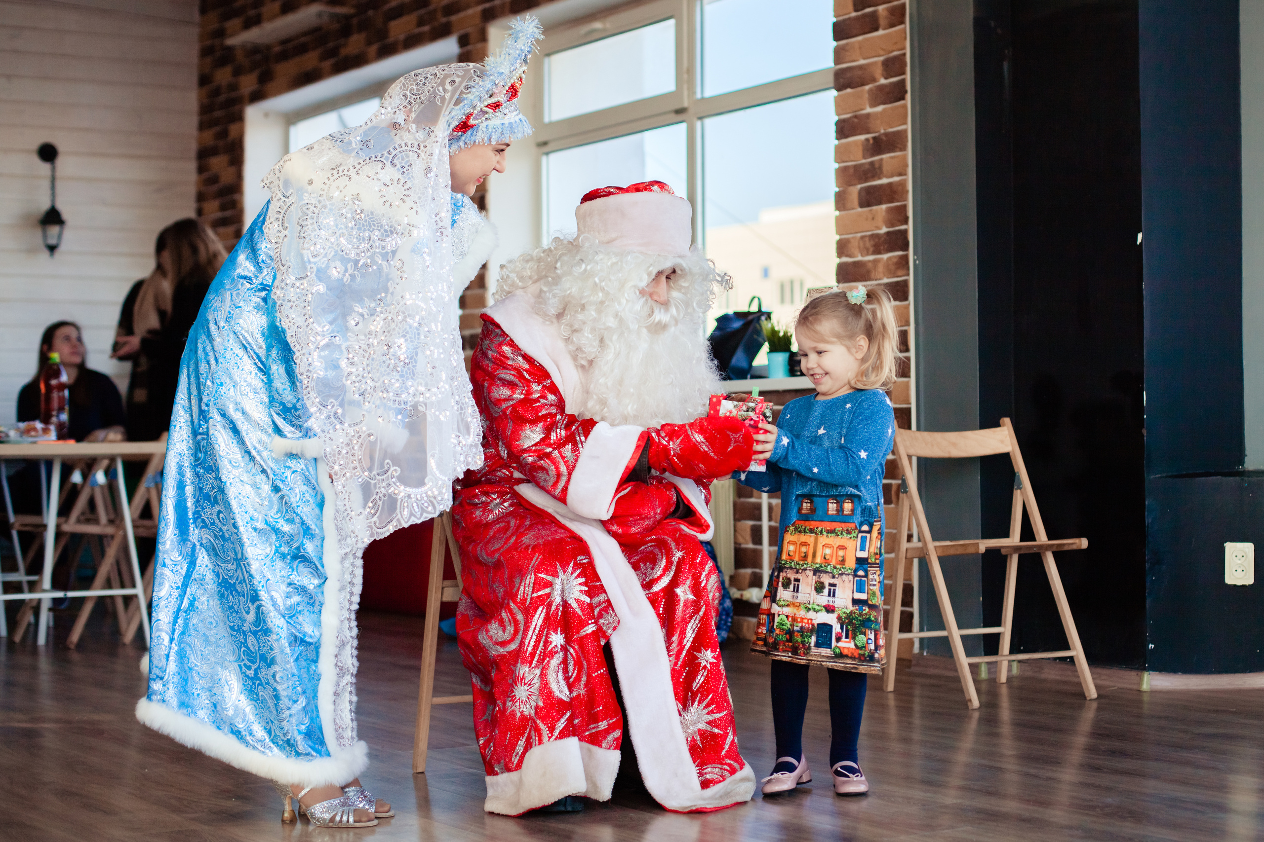 Анонимные Деды Морозы. Фотограф в Ярославле