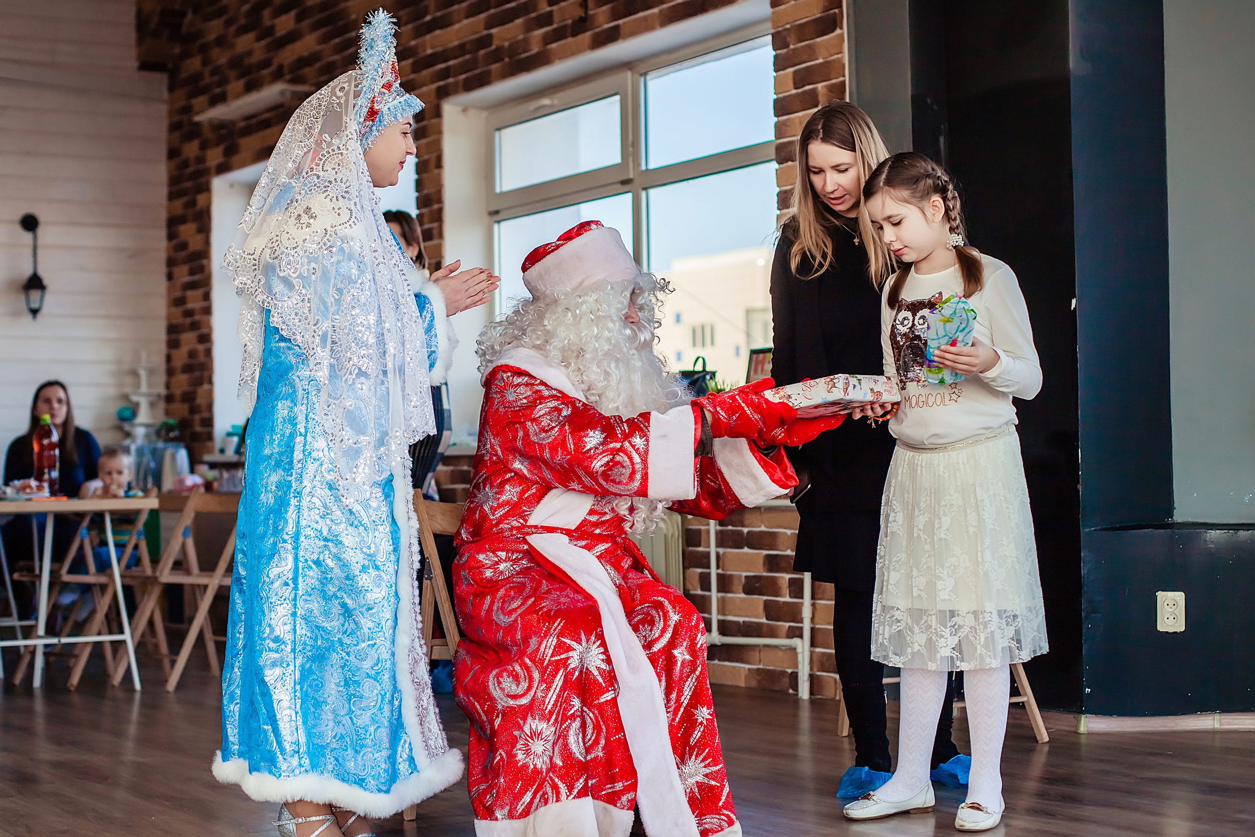 Анонимные Деды Морозы. Фотограф в Ярославле