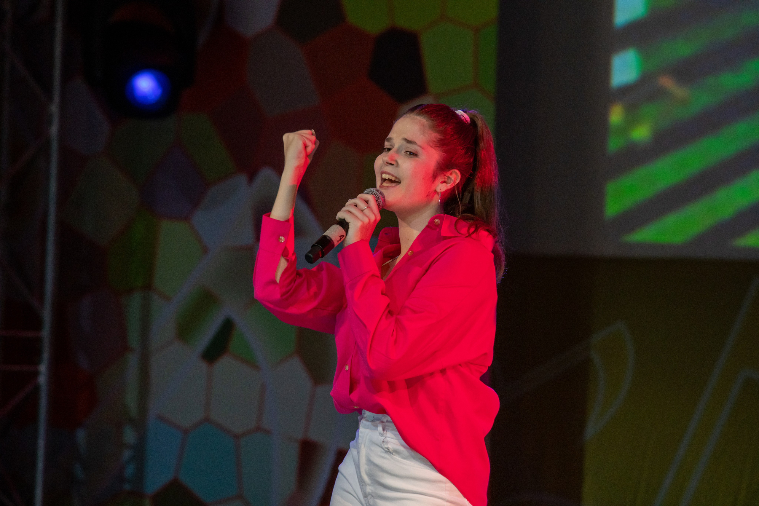 Съёмка концерта для Домисольки, большой концертный зал Космос. «Студия DRONAVT`s» — видеосъёмка и фотография г. Москва