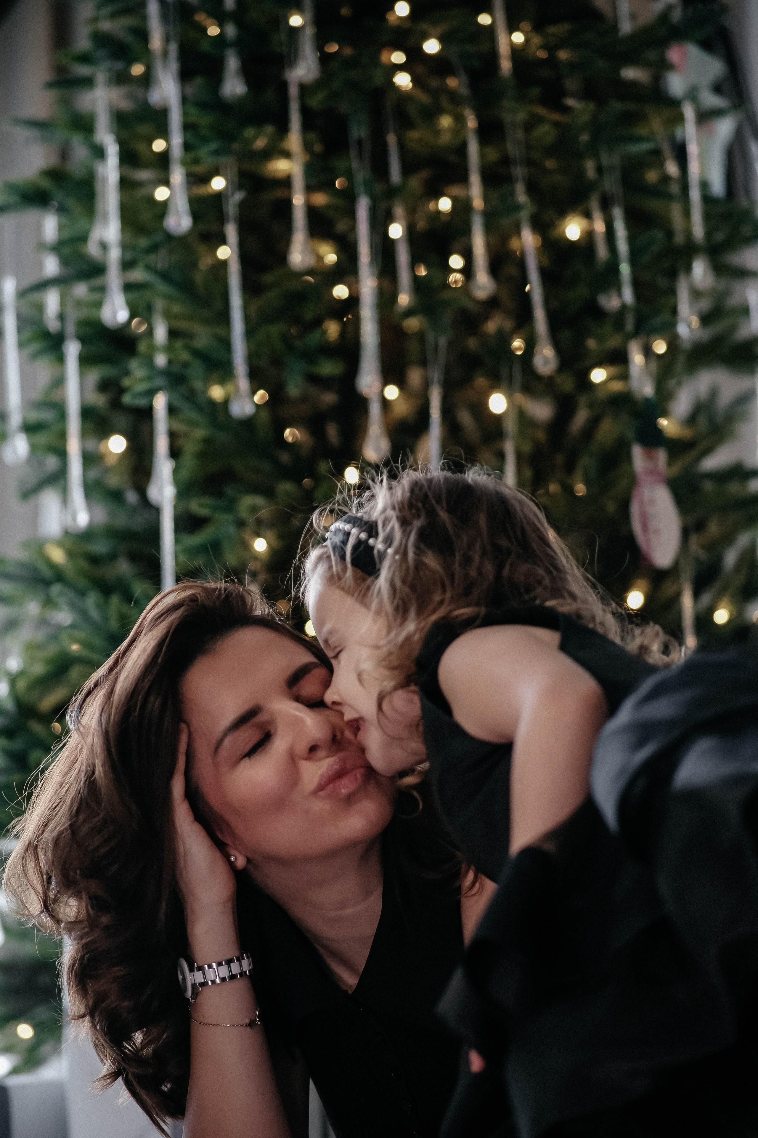 ДР Оливии, утро мамы и дочки. Главная