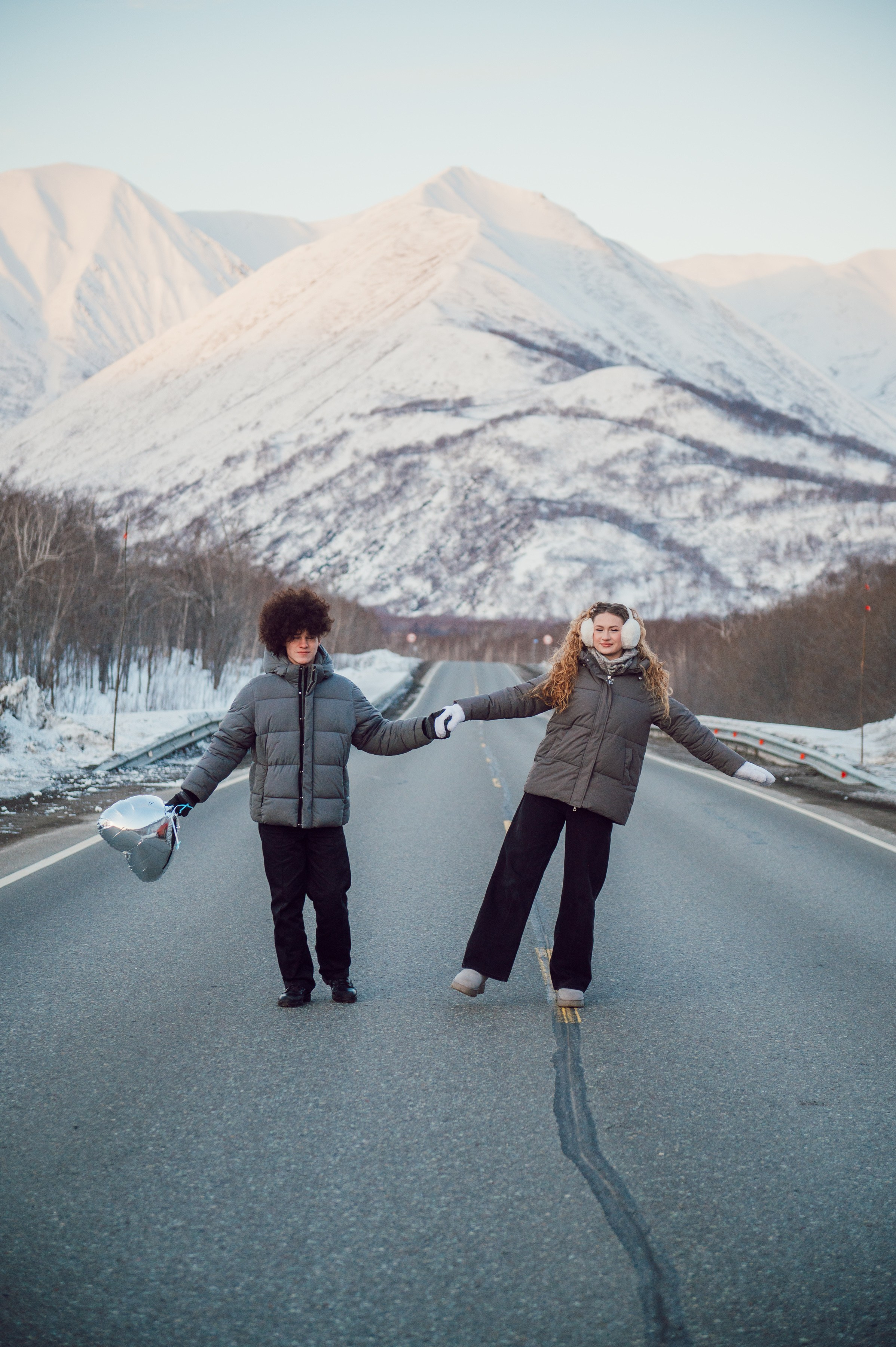 Морозно, но любовь греет. Свадебный и семейный фотограф Камчатка. Фотограф Камчатка